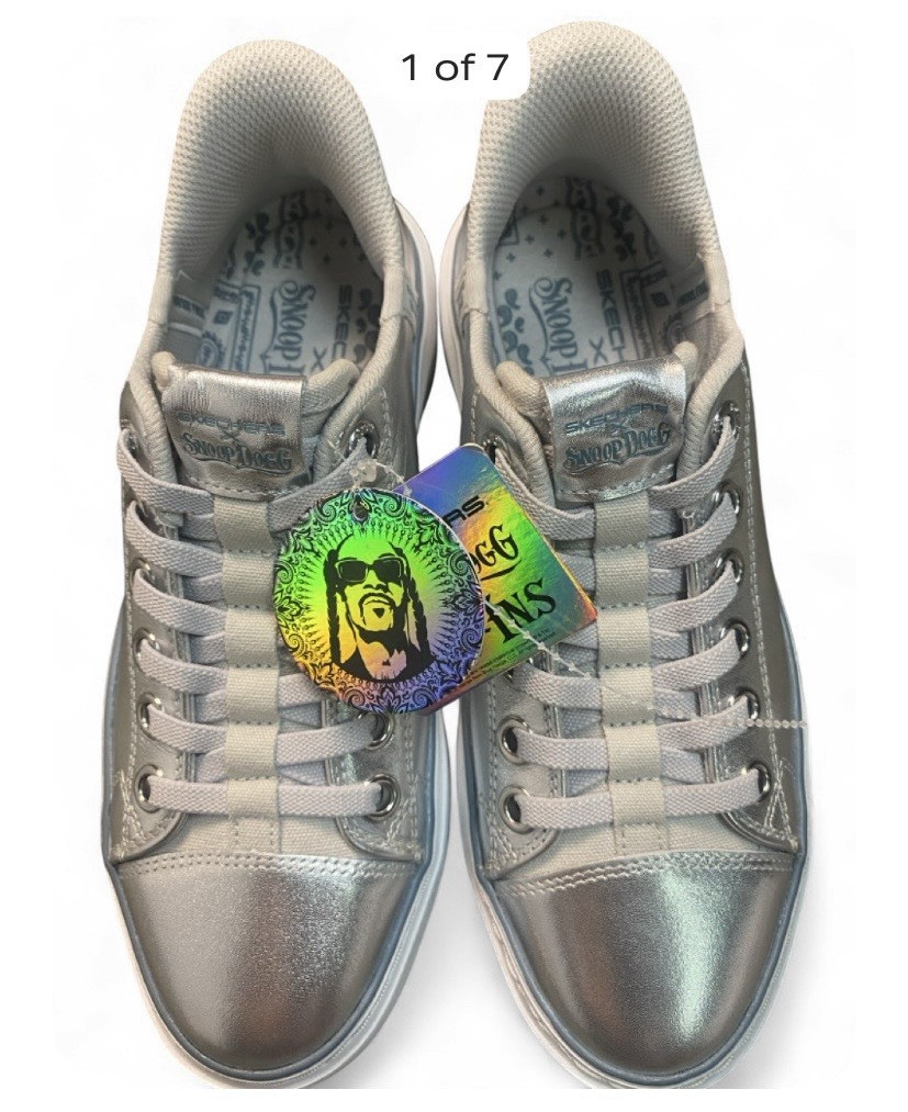 SKECHERS Snoop Dogg Slip-Ins Women’s Silver/White Low Top Lace-Up Sneakers 6.5