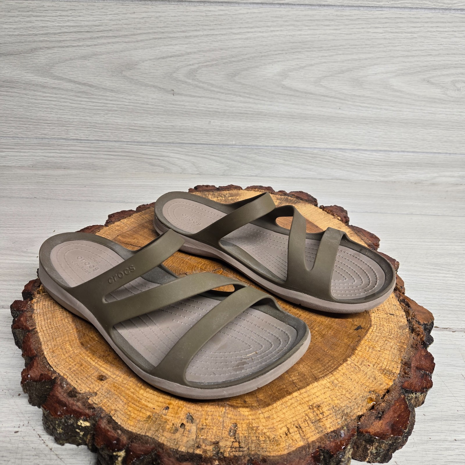 Crocs Kadee Tropical Brown Sandal Strappy Adult Women’s Size 10