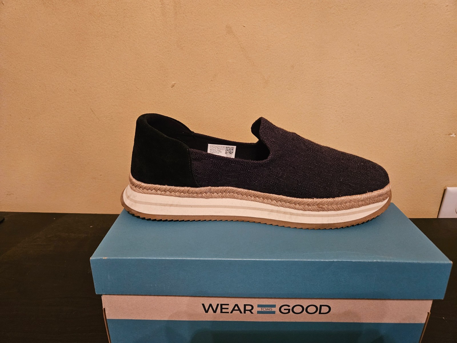 Toms shoes for women size 12