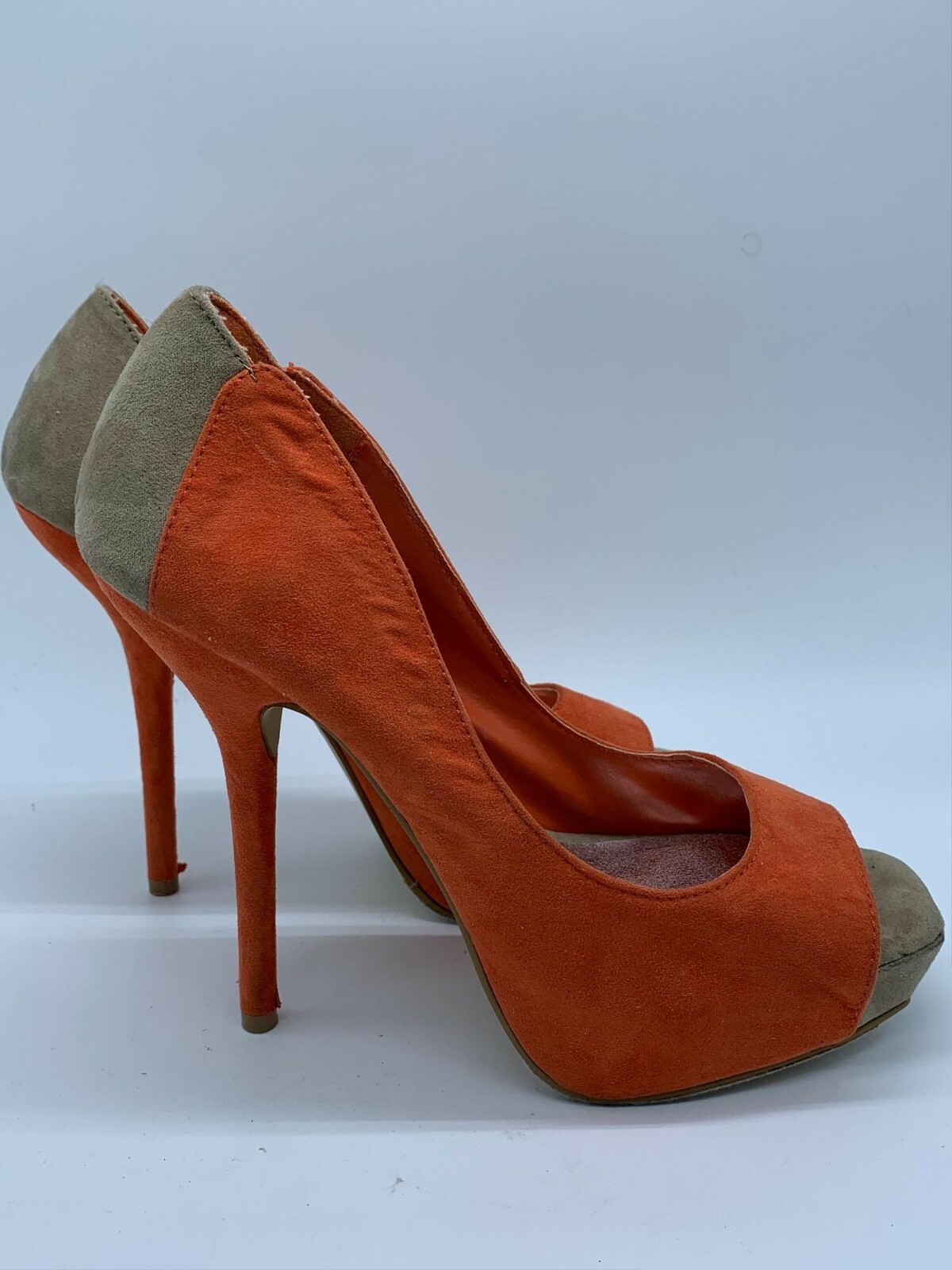 Penny Loves Kenny Heels Color Block Orange and Beige Peep Toe Size 8.5