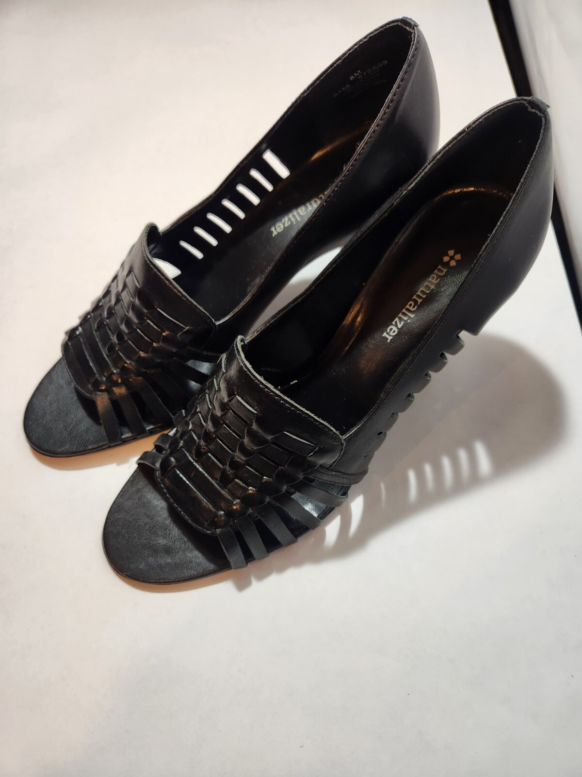 Naturalizer size 8m Black Leather heels peep toe with cut outs pre-owned