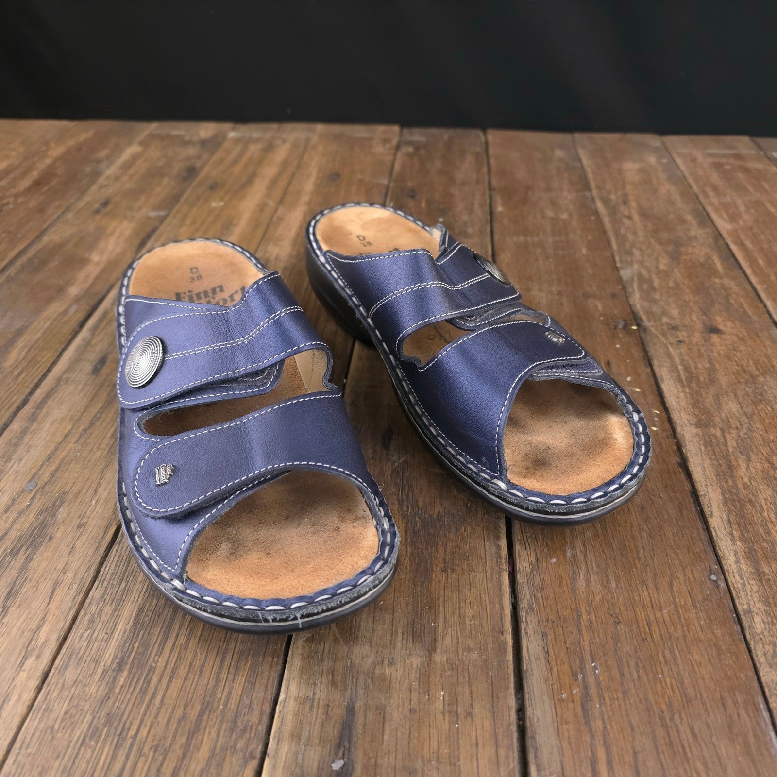 Finn Comfort Slide Sandals Women Size 7.5 Leather Metallic Blue Wedge Sansibar