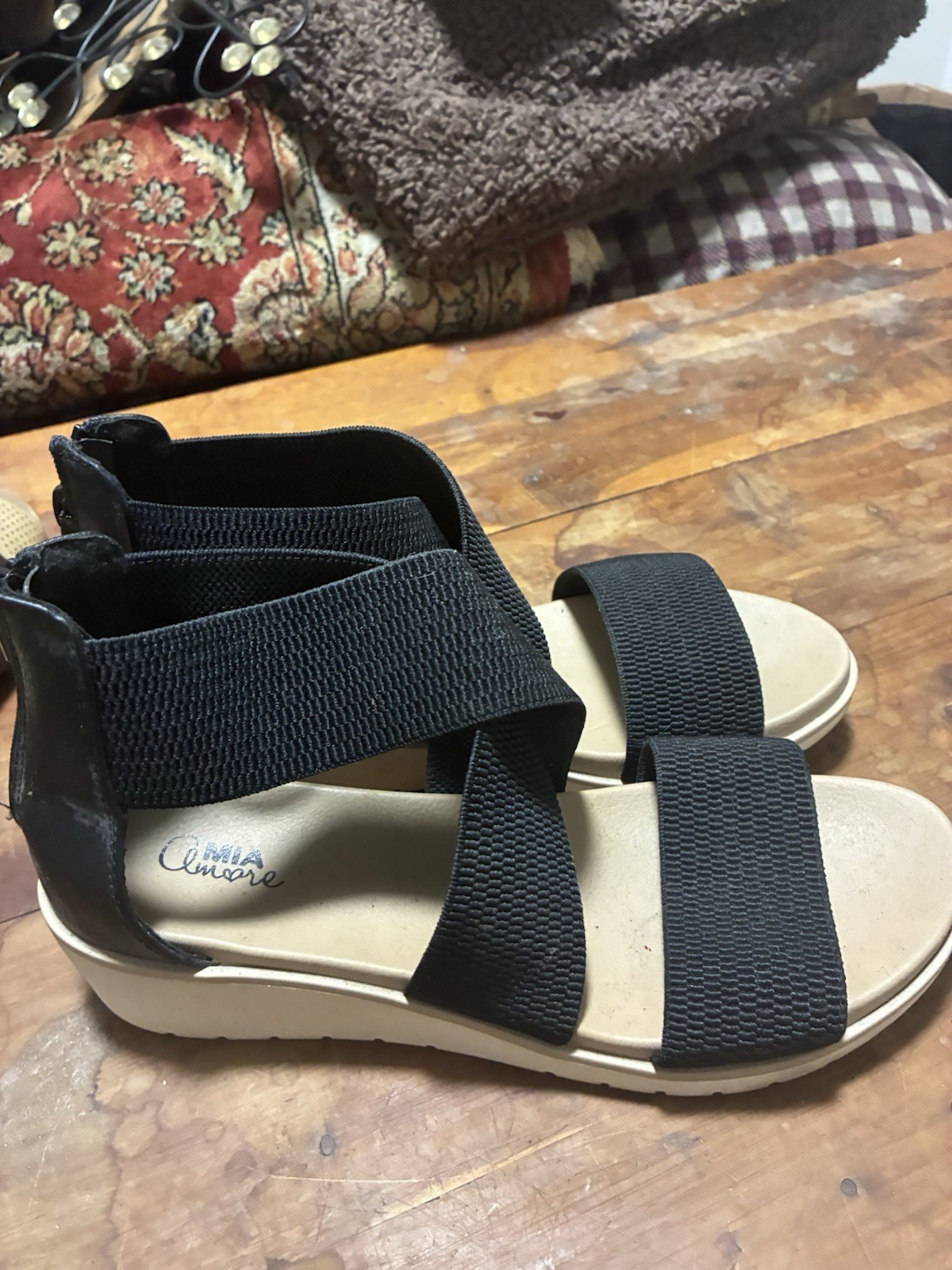 Mia More Black Sandals, Size 7