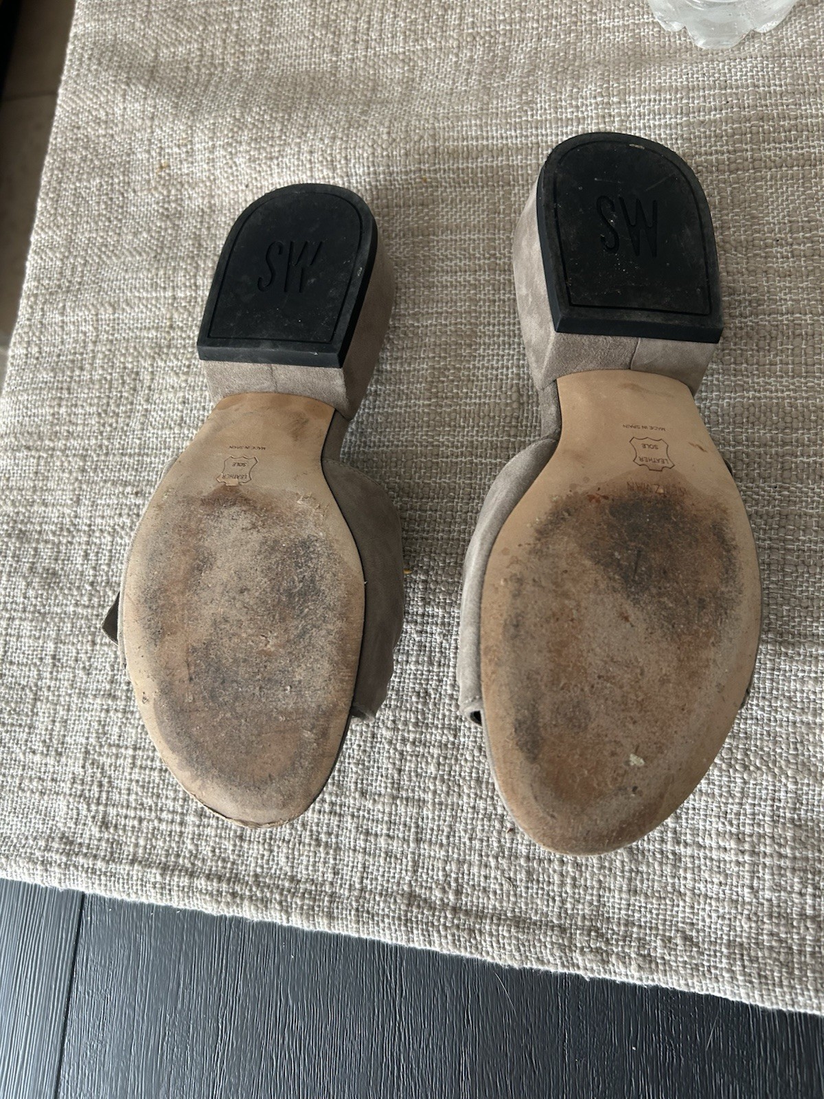 Stuart Weitzman Giftwrap Suede Bow Slides Fossil