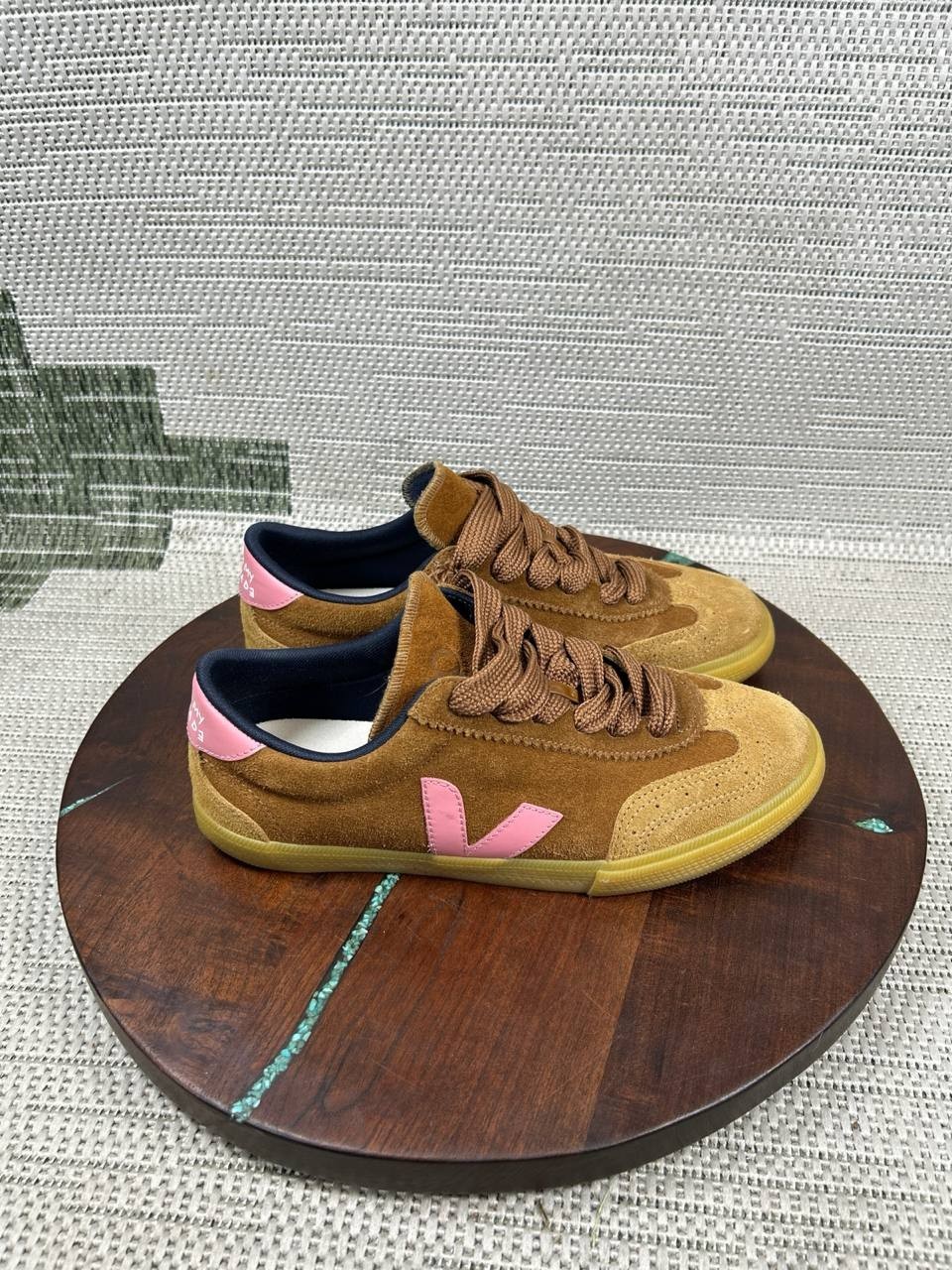 Veja Shoes Women Size 8 Make My Lemonade Volley Camel Pink Suede Low Top Sneaker