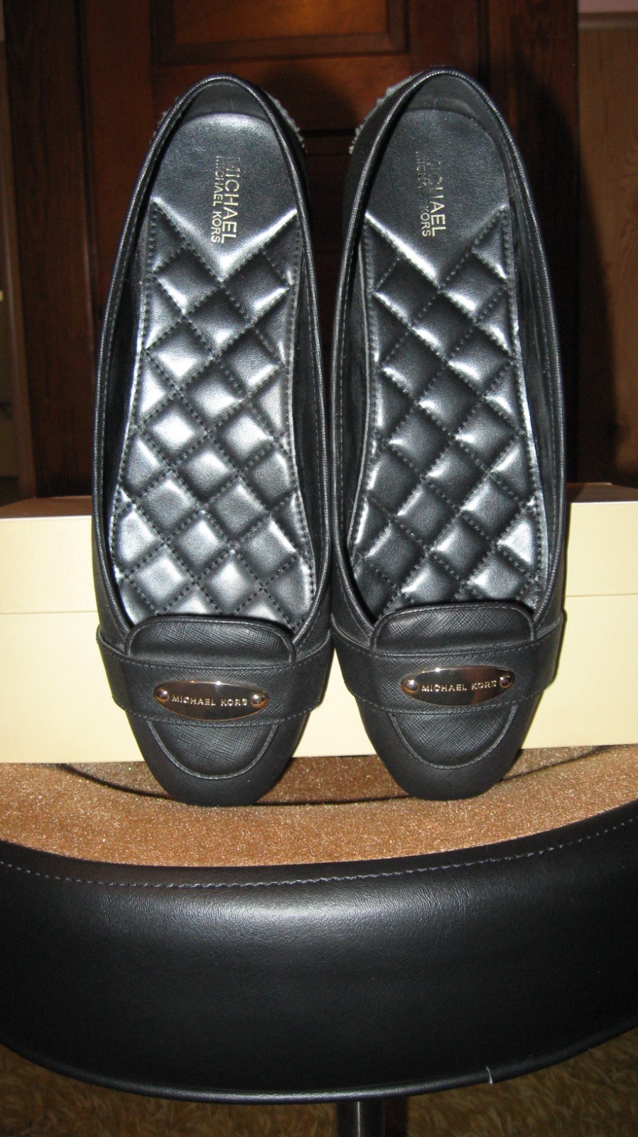 MICHAEL KORS MK PLATE MOC LOAFER STYLE BALLET FLATS IN BLACK 10 M