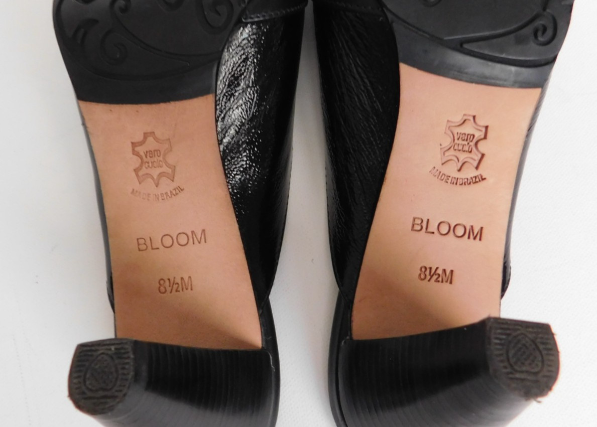 Brighton Size 8.5 Black Fanny Leather Mules Slip Ons Woven Heart Cut-Outs Shoes