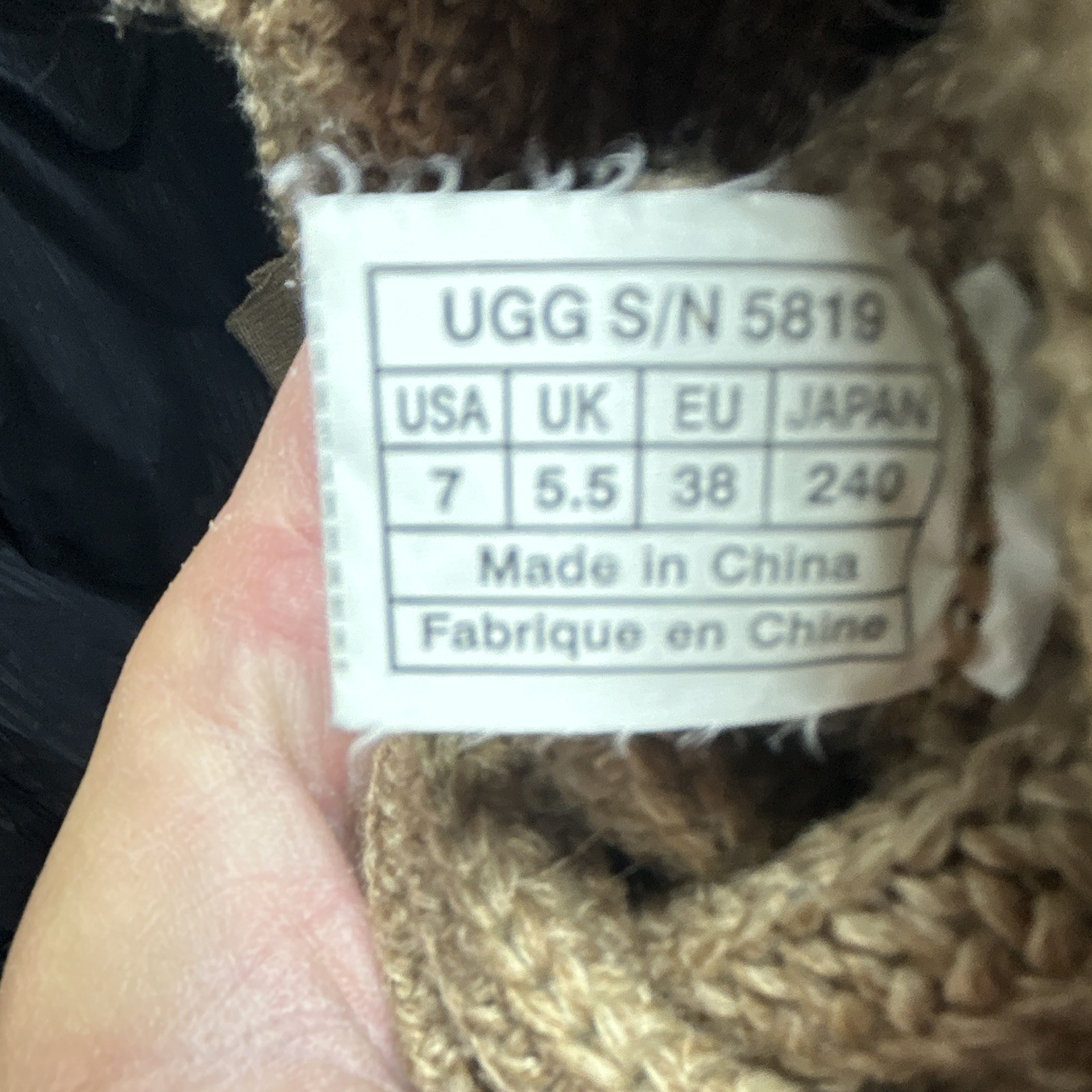 UGG Classic Cardy Women’s Knit Button Mid-Calf Boots Beige US 7 EU 38