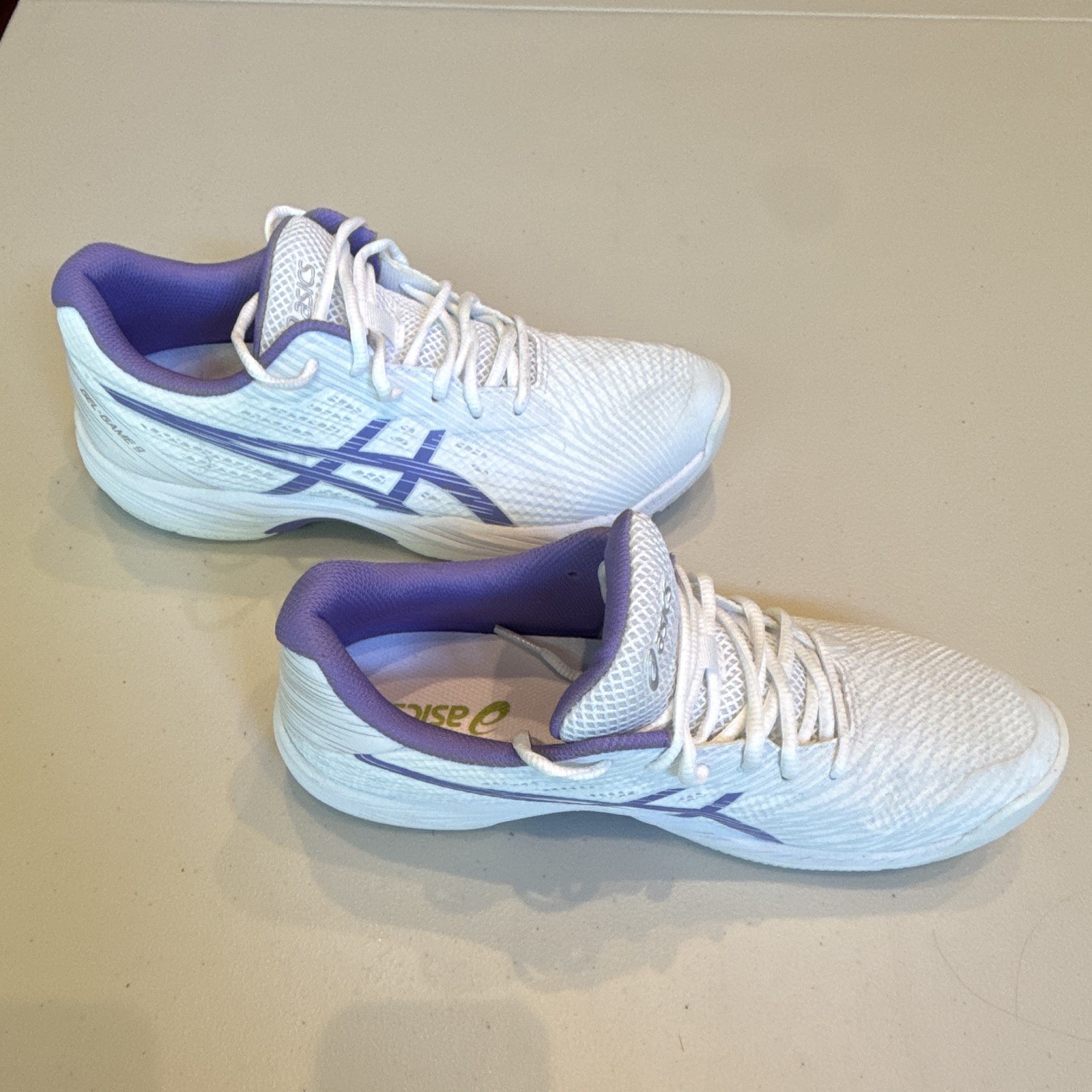ASICS Women’s Low Top Lace Up Athletic Sneaker White/Purple Solid 1042A211