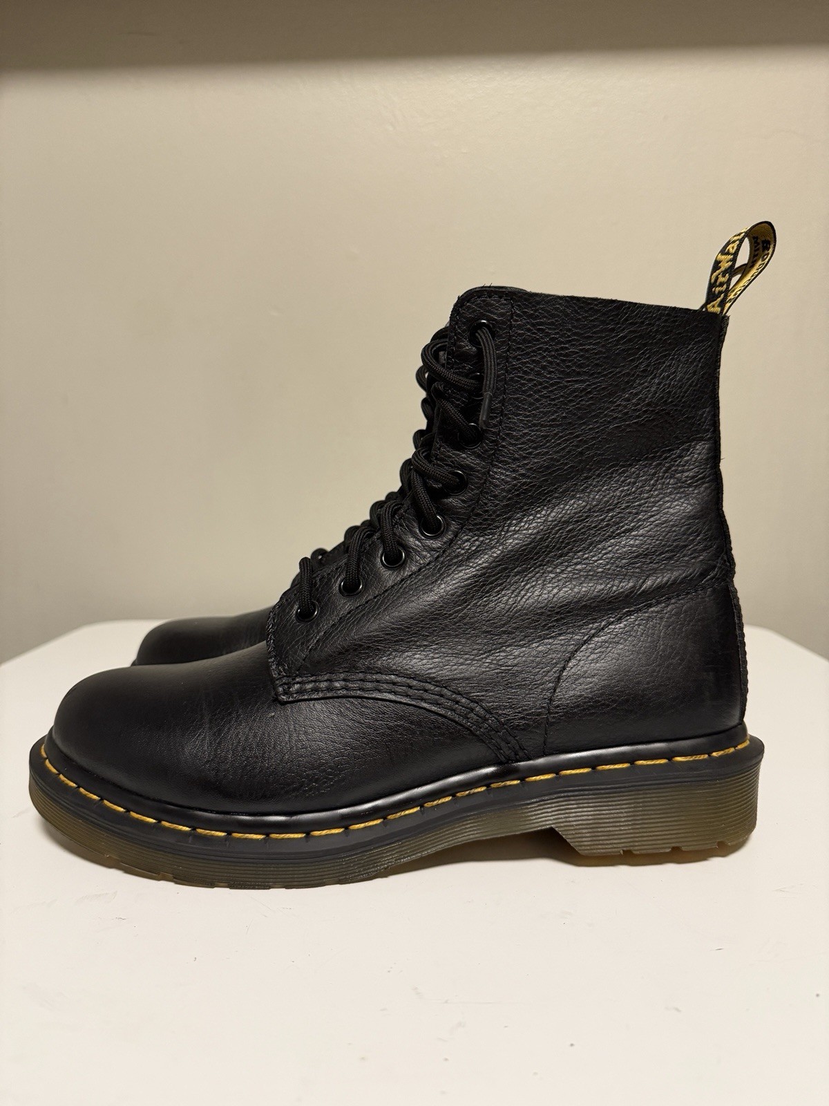 Dr. Martens Pascal 1460 Black Virginia Leather Boots Women’s EU 41 US 9 UK 7