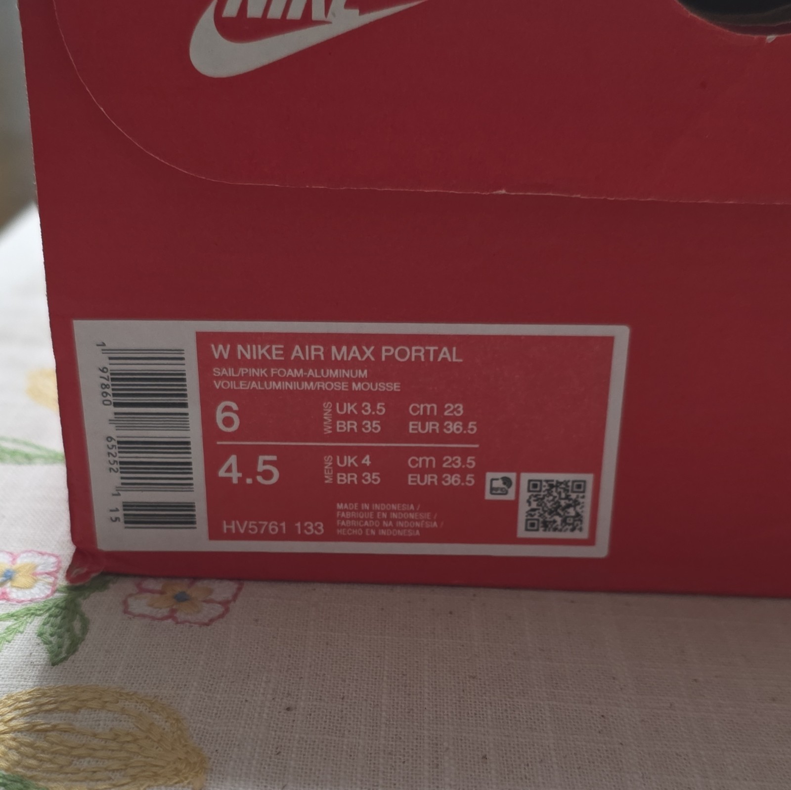 Nike Air Max Portal Dawn Women’s Mesh Low Top Sneakers Sail/Pink HV5761-133