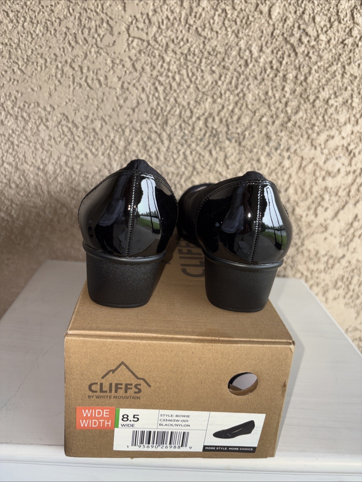 Cliffs by White Mountain Bowie Black Wedge Heels Women 8.5 Wide