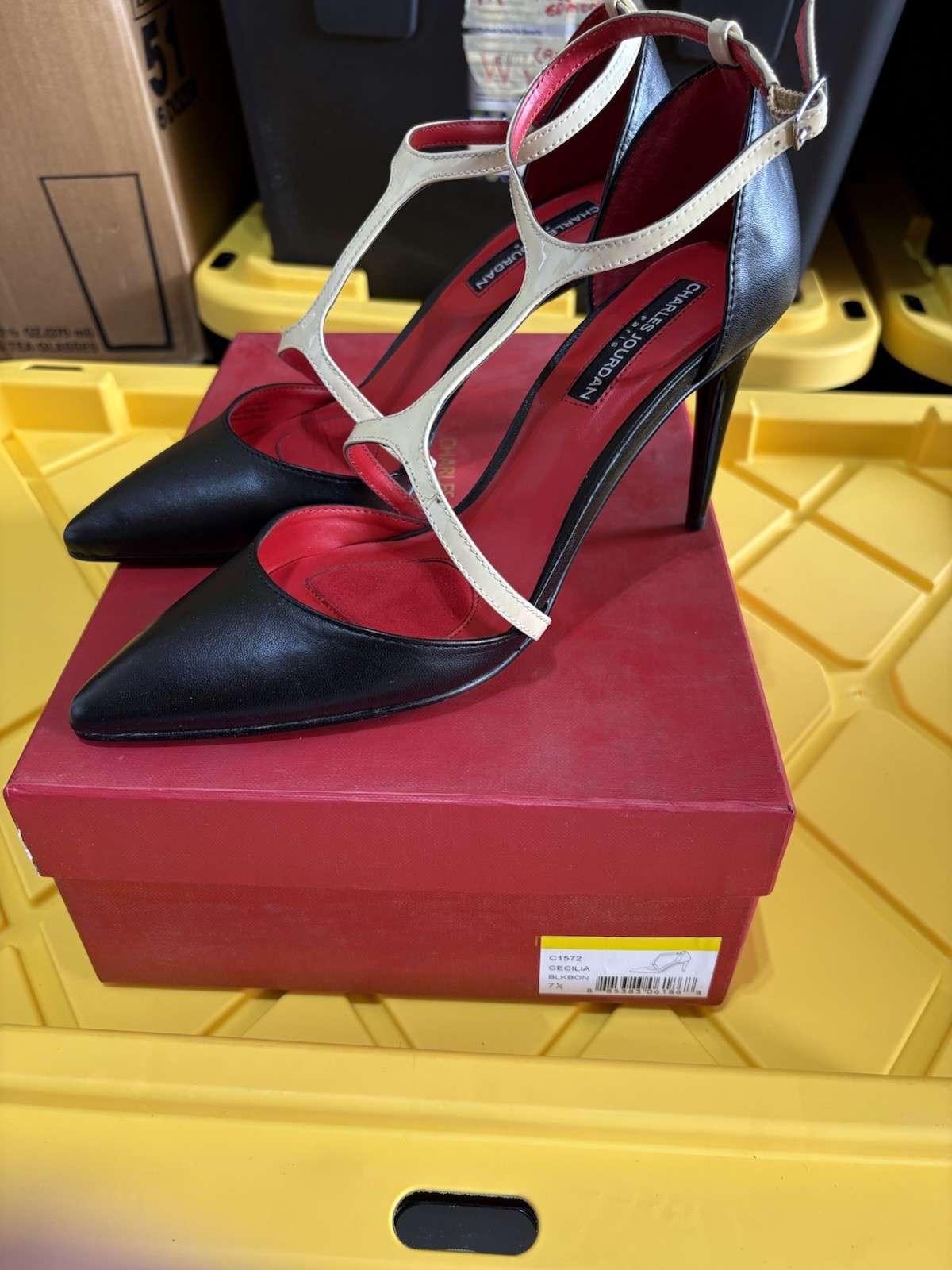 Charles Jordan Cecilia WOMENS Leather High Heel with original box NEW BEAUTIFUL