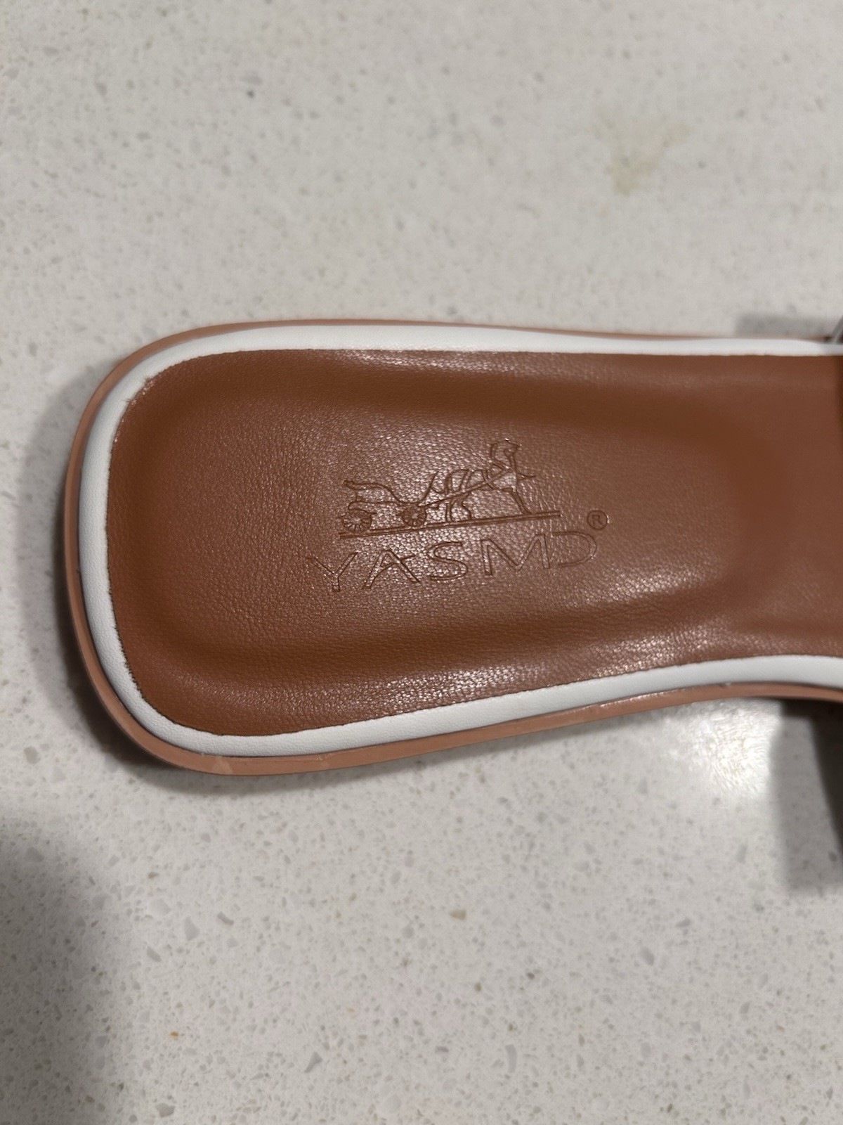 H Band Classic Women’s Flat White Sandals Sz40 ( Fits 8) New!