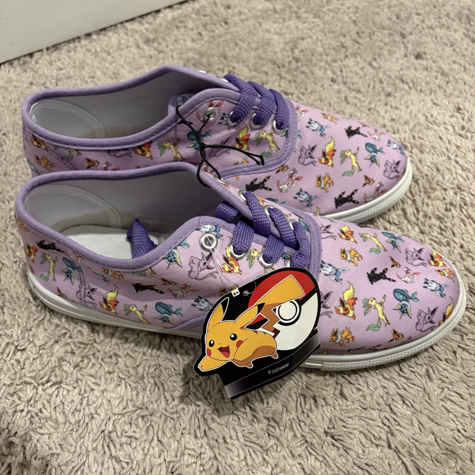 Rare Eevee Evolutions Low Top Lace Up Sneakers New with Tags Women’s Size 10