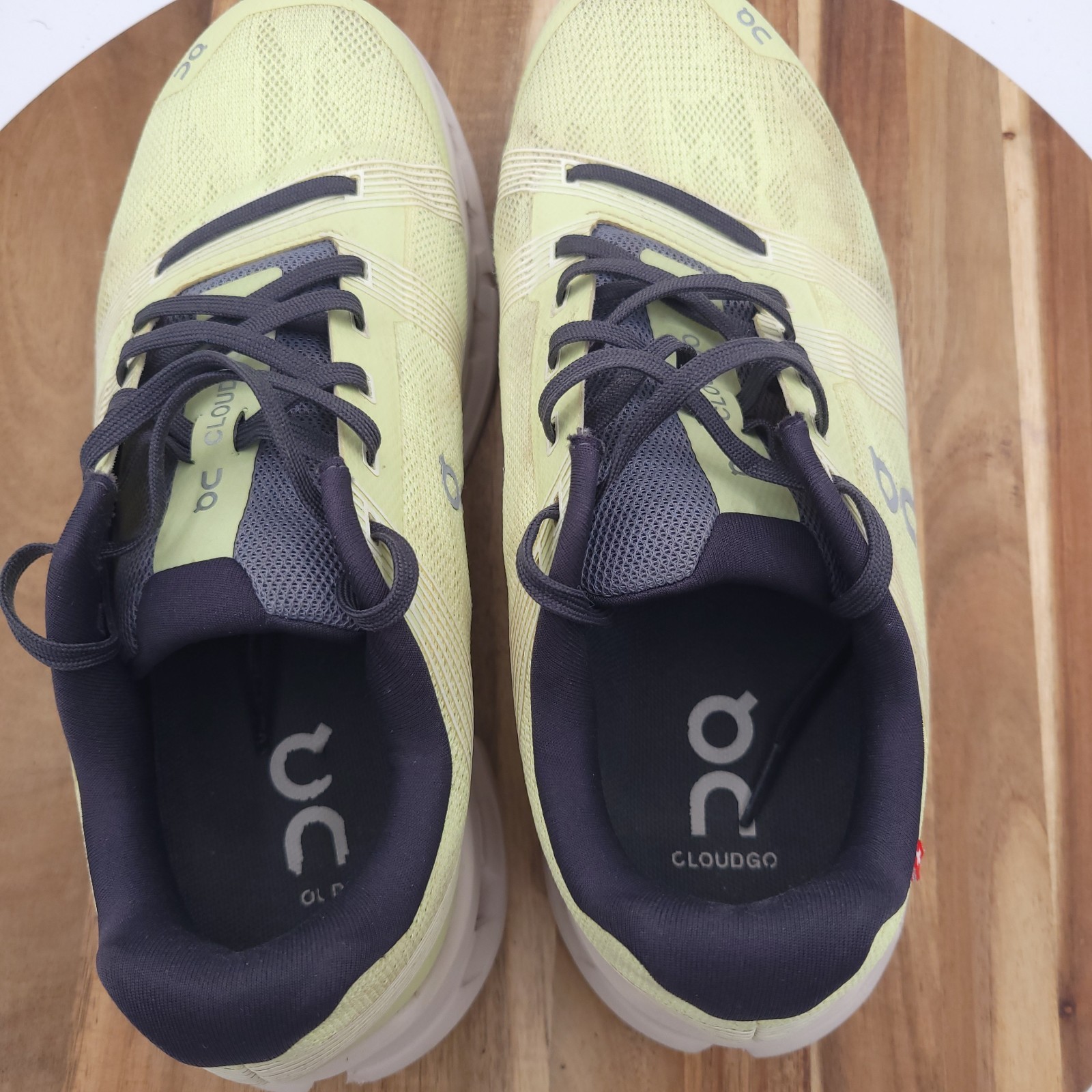 On Cloud Cloudgo Women’s Size 8 Yellow Road Running Cloudtec Sneakers 55.98088