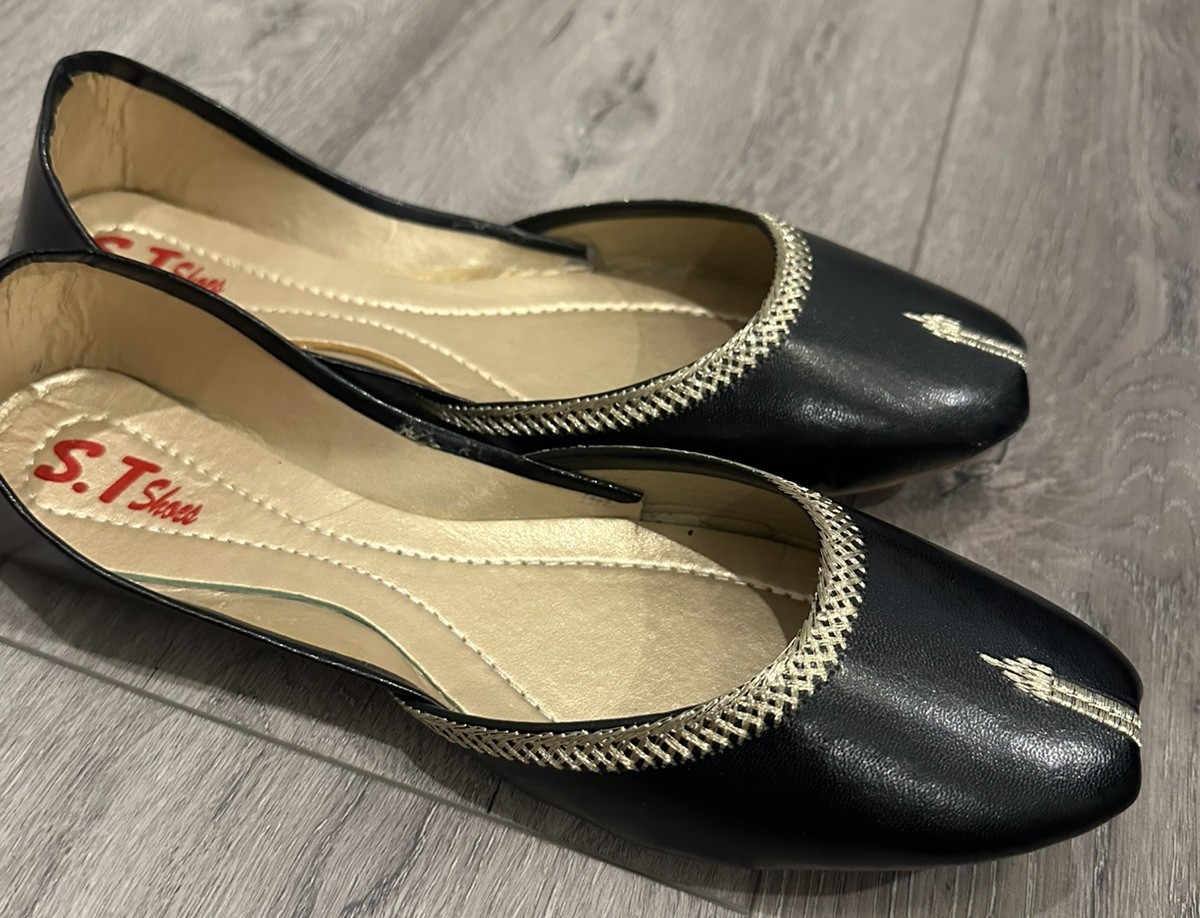 Black Khussa Shoes for Women US Size 7 – Handmade Leather Khussa Shoes
