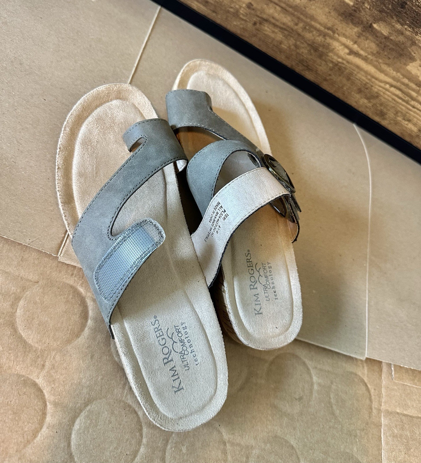 Kim Rogers Ultra Comfort 8.5 Women’s Leather Slide Sandals Gray Buckle