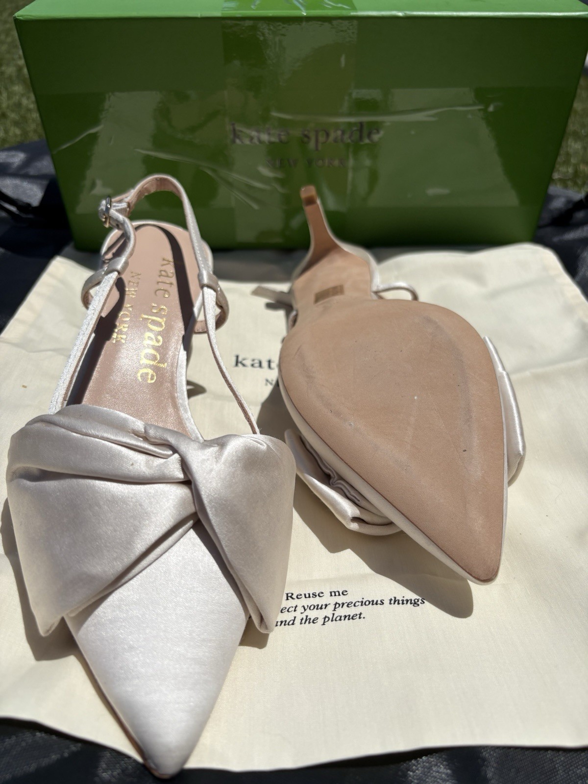 kate spade new york Women’s Bridal Bow Pump Sandal – size 8