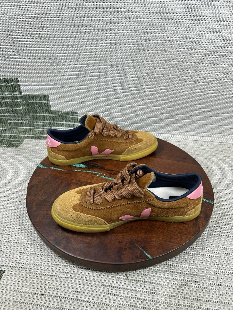 Veja Shoes Women Size 8 Make My Lemonade Volley Camel Pink Suede Low Top Sneaker