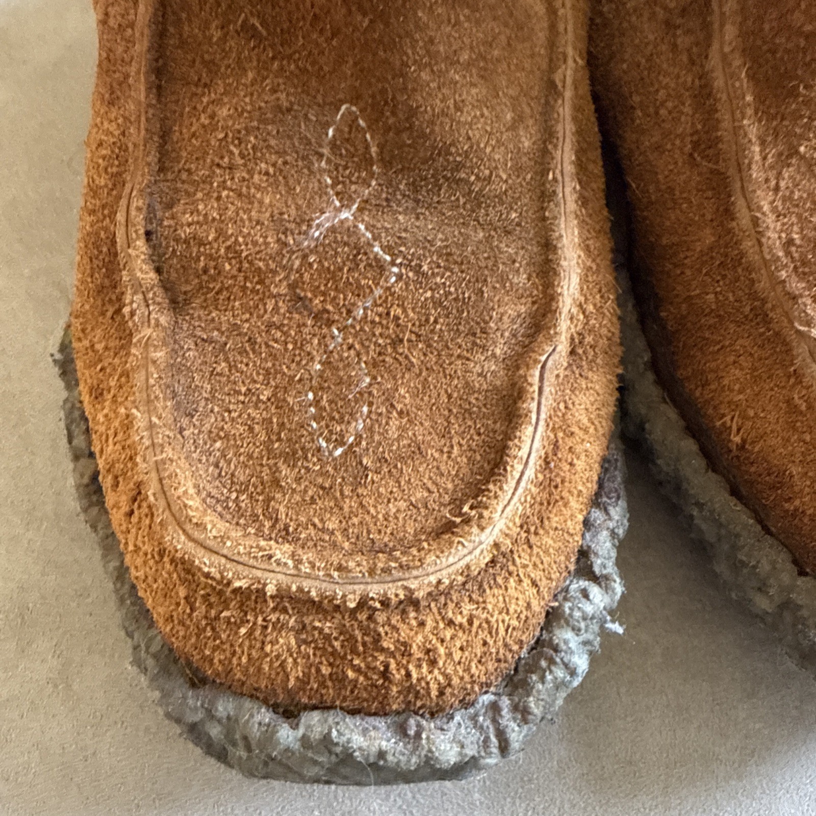 Blondo Leather Moccasin Fringe Boots Embroidered Faux Fur Luxury Women’s 8