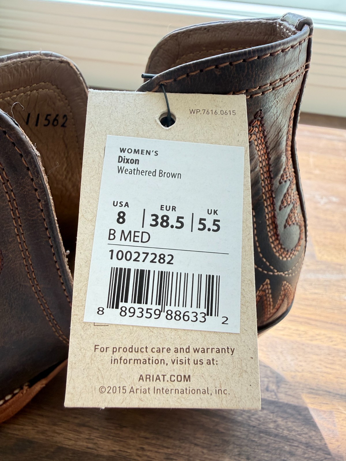 Ariat Dixon Weathered Brown Ankle Boots NIB Womens 8B 10027282