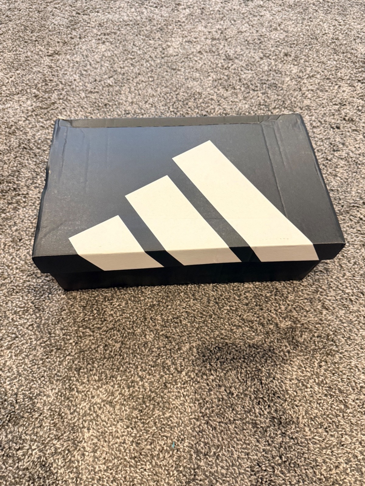 NEW – Size 7M/8W – Adidas Lite Racer 4.0 Brown Sneakers – JR7192