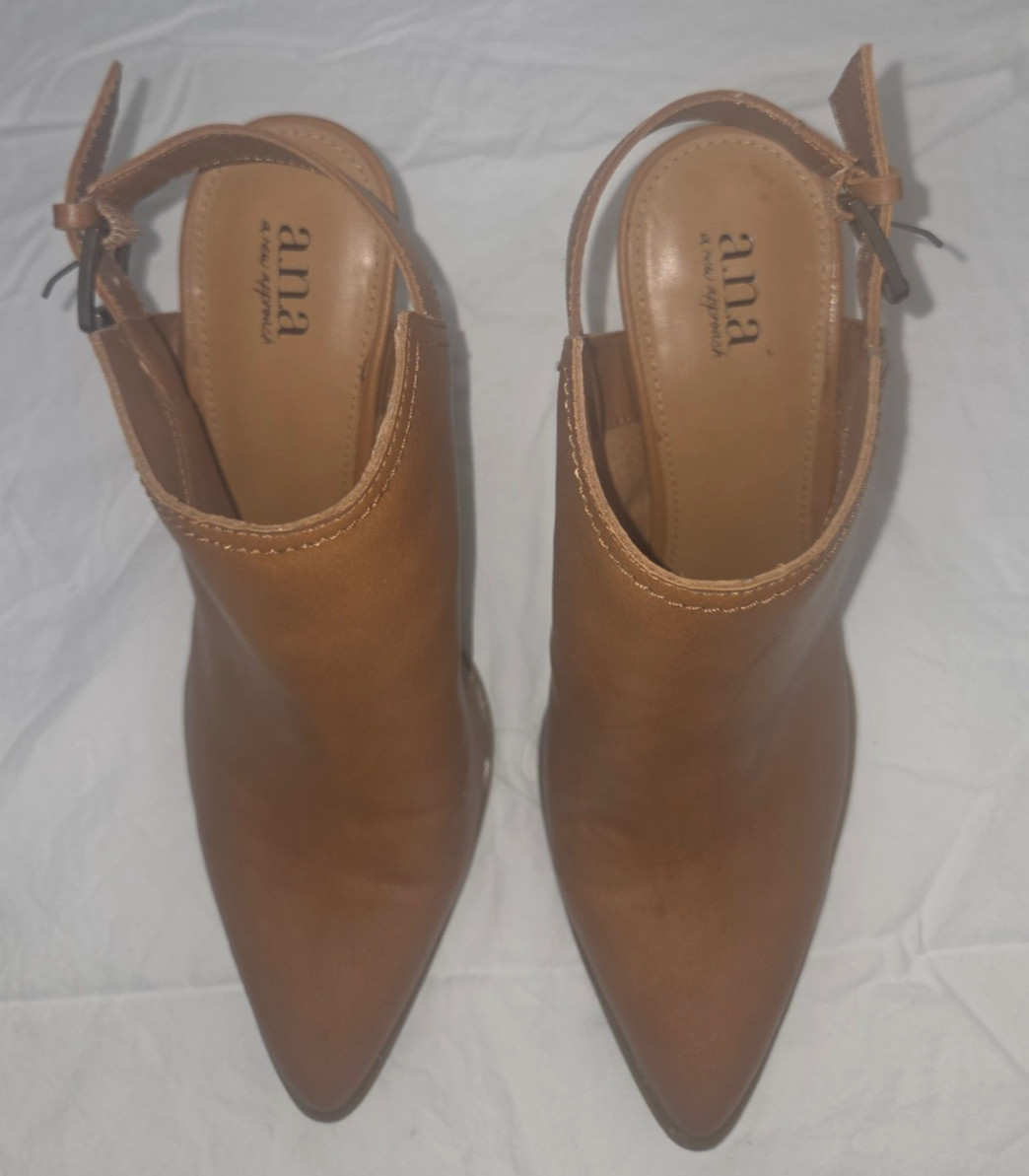 A New Day Women’s Brown Slingback Booties Pointed Toe Block Heel Size 9