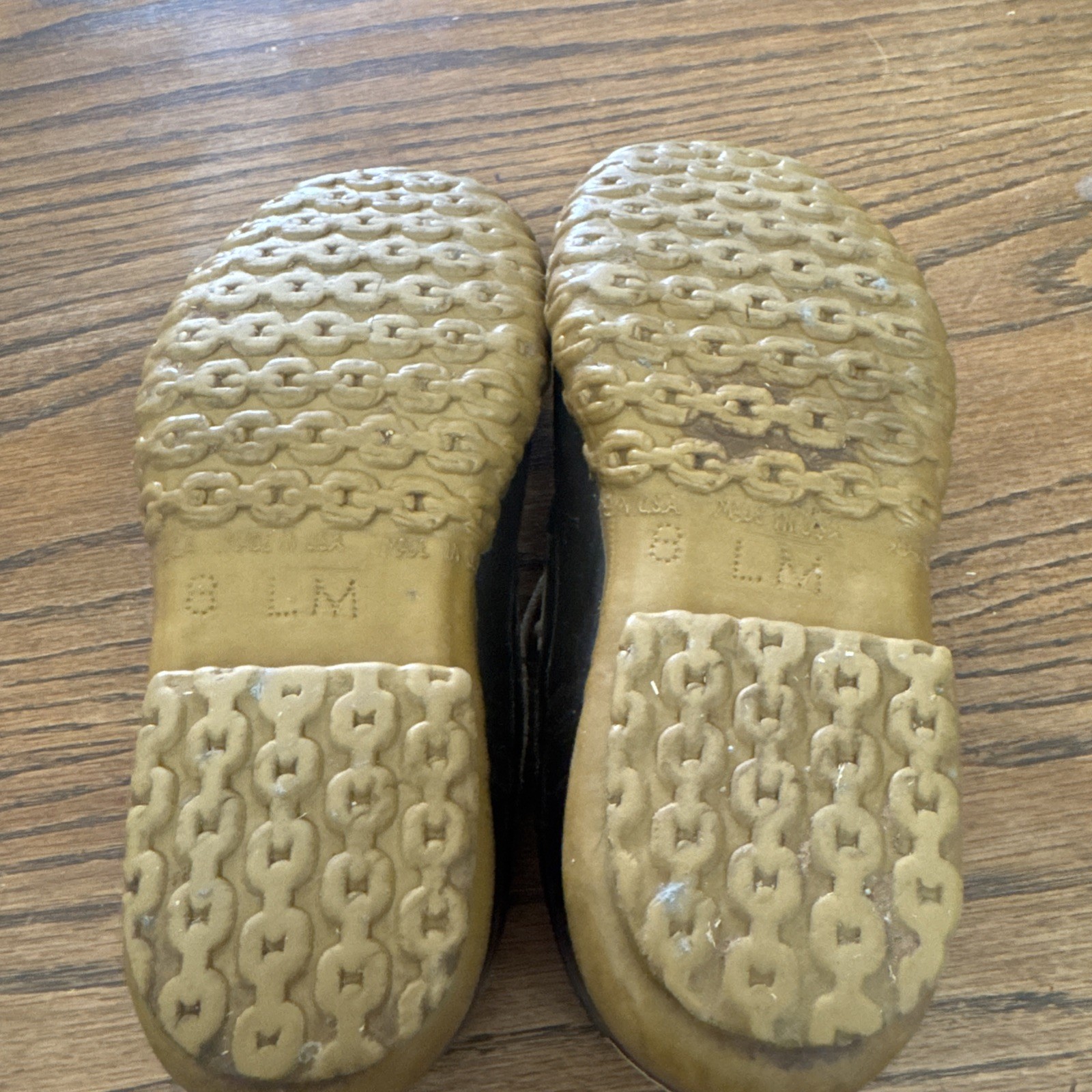 Woman’s L.L.Bean Low Top Lace Up Bean Boot Size 8 LM Maine Hiking Hunting Rubber