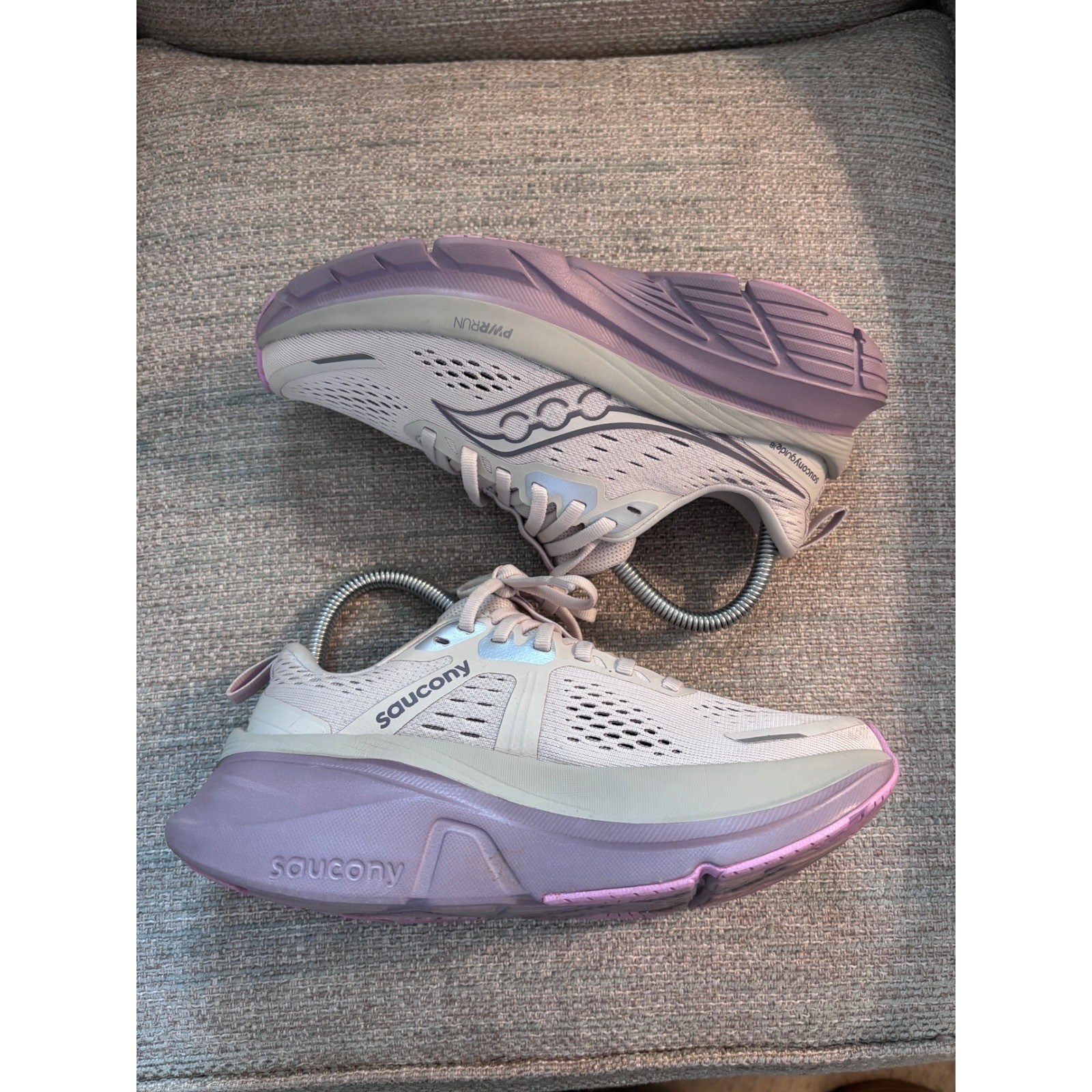 Saucony Guide 18 Women’s Running Shoes Fog Sediment Purple S10998-142 Size 6