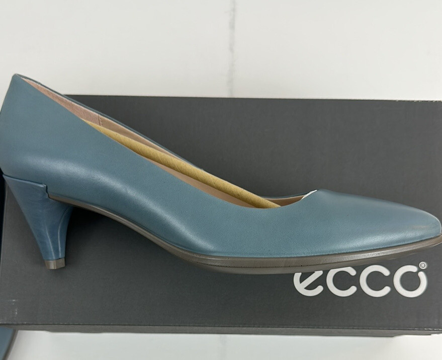 Ecco Women’s Shape 45 Sleek Pointy Pump Arona Blue Leather US 10-10.5 EU 41