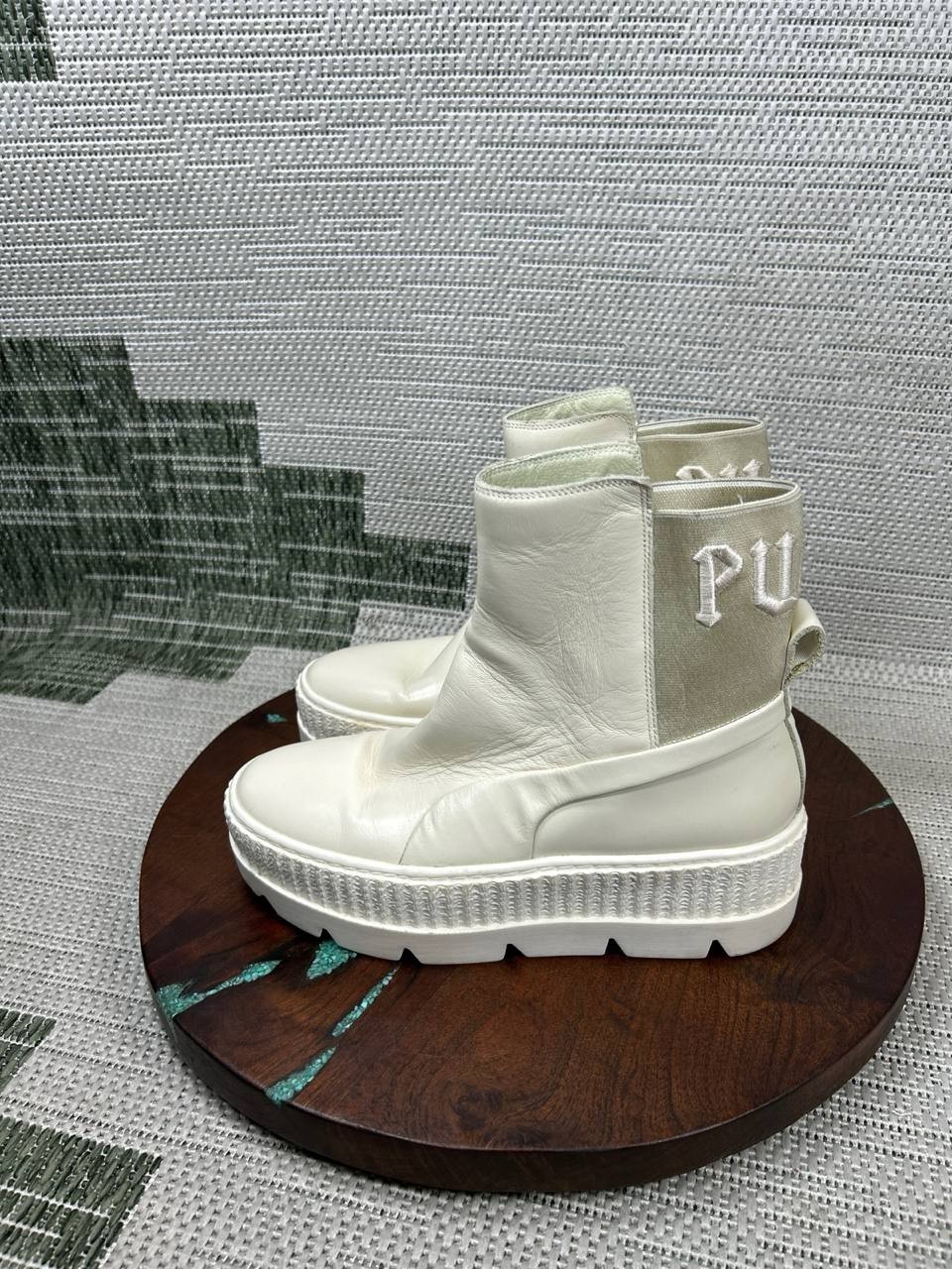 Puma Boots Womens Size 7 Fenty by Rihanna Chelsea Vanilla Ice White Pull On