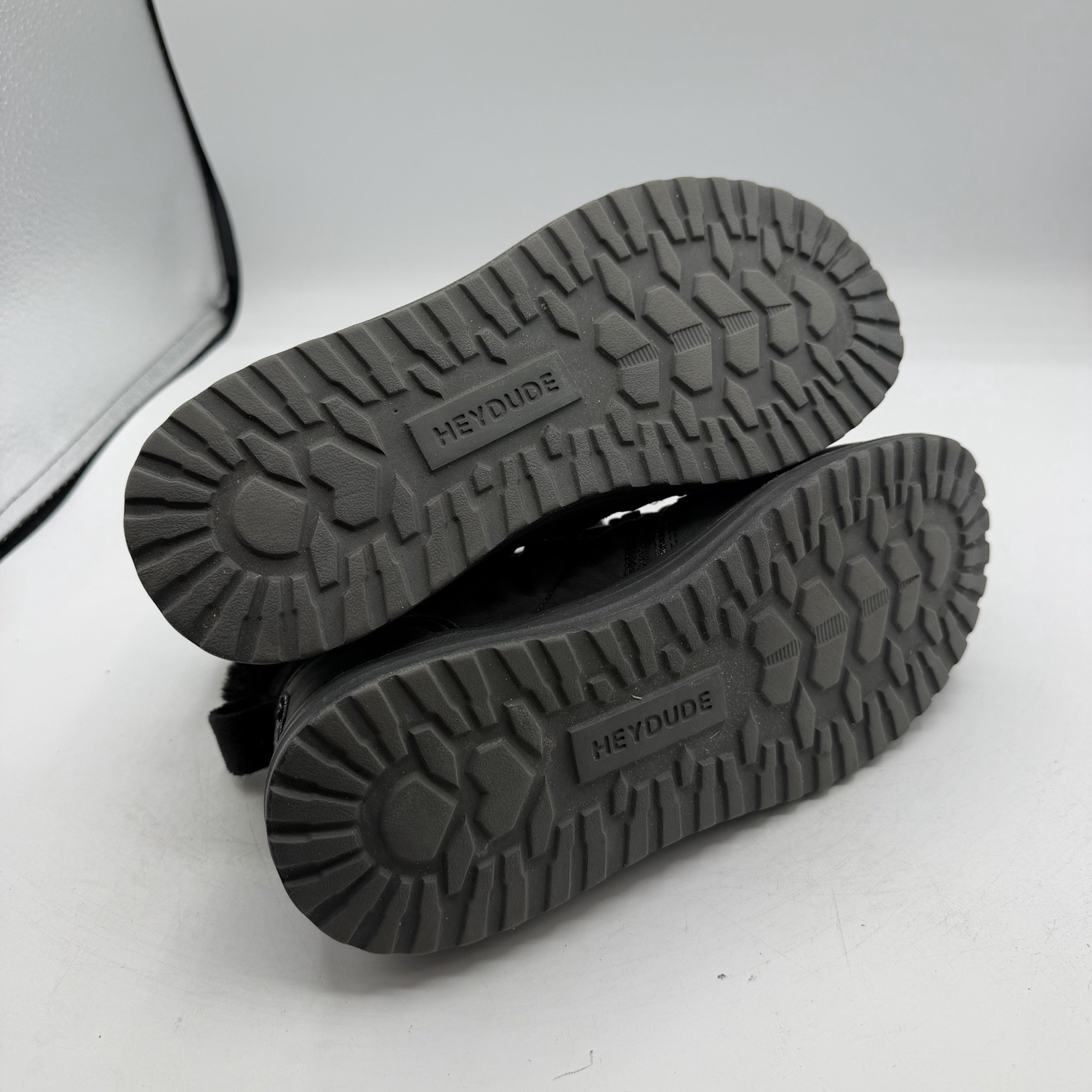 Hey Dude Brandy Boots Womens Sz 7 Black Pull On Lined Ankle Booties