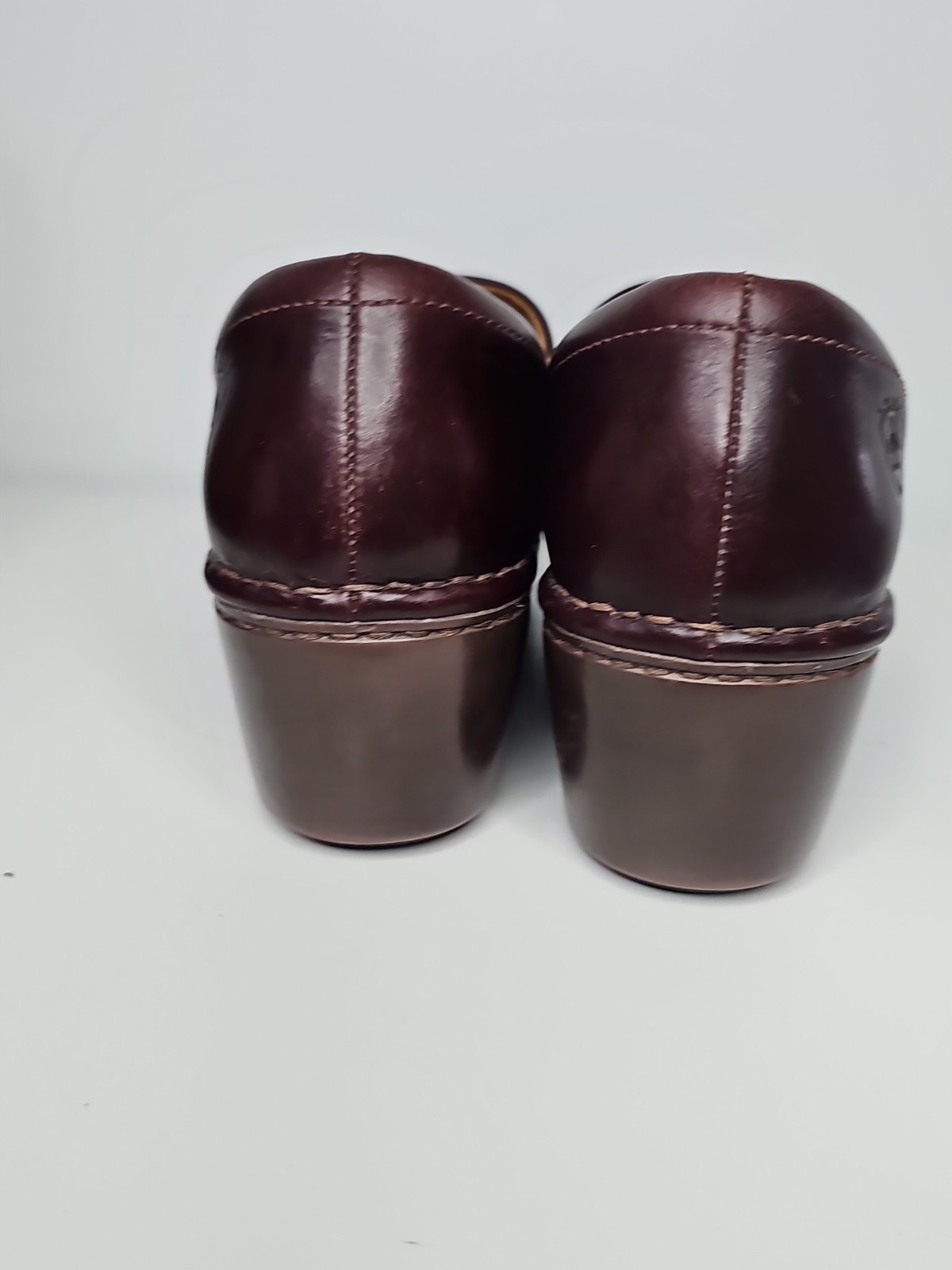 Ariat Strathmore Safety Toe Leather Clogs Women’s Size 8B Cordovan Style 21262