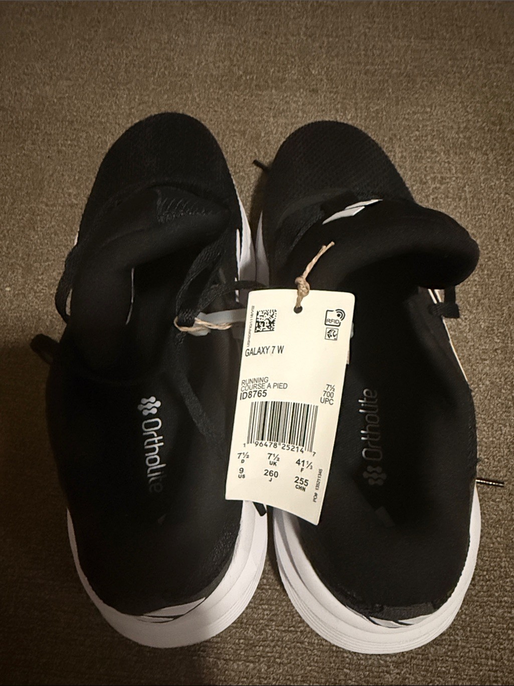 adidas Black and White Cloudfoam Athletic Shoes NWT No Box