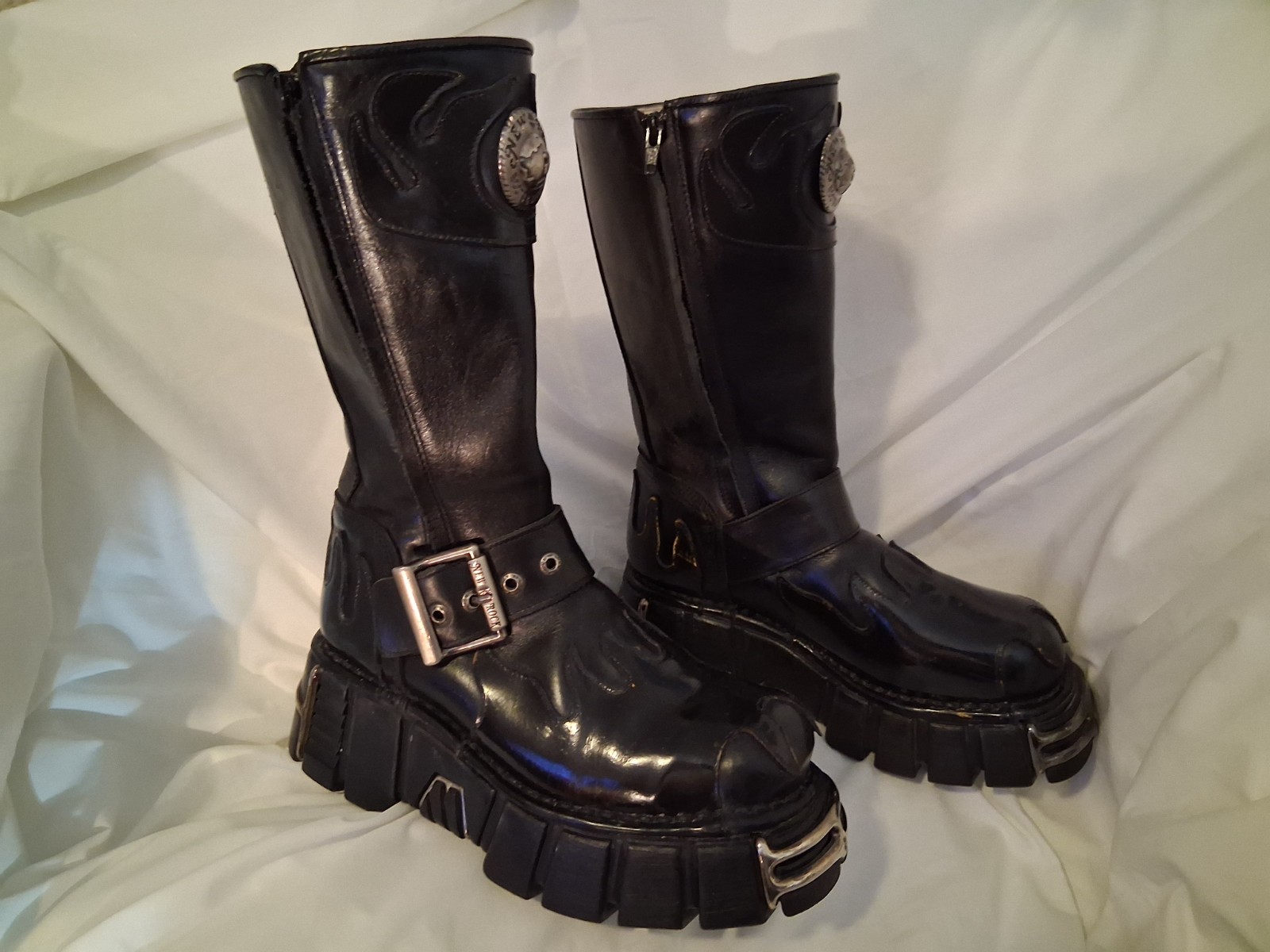 Vintage New Rock Boots Black tall EU 39 US women’s 8.5 used Goth Rock Punk Metal