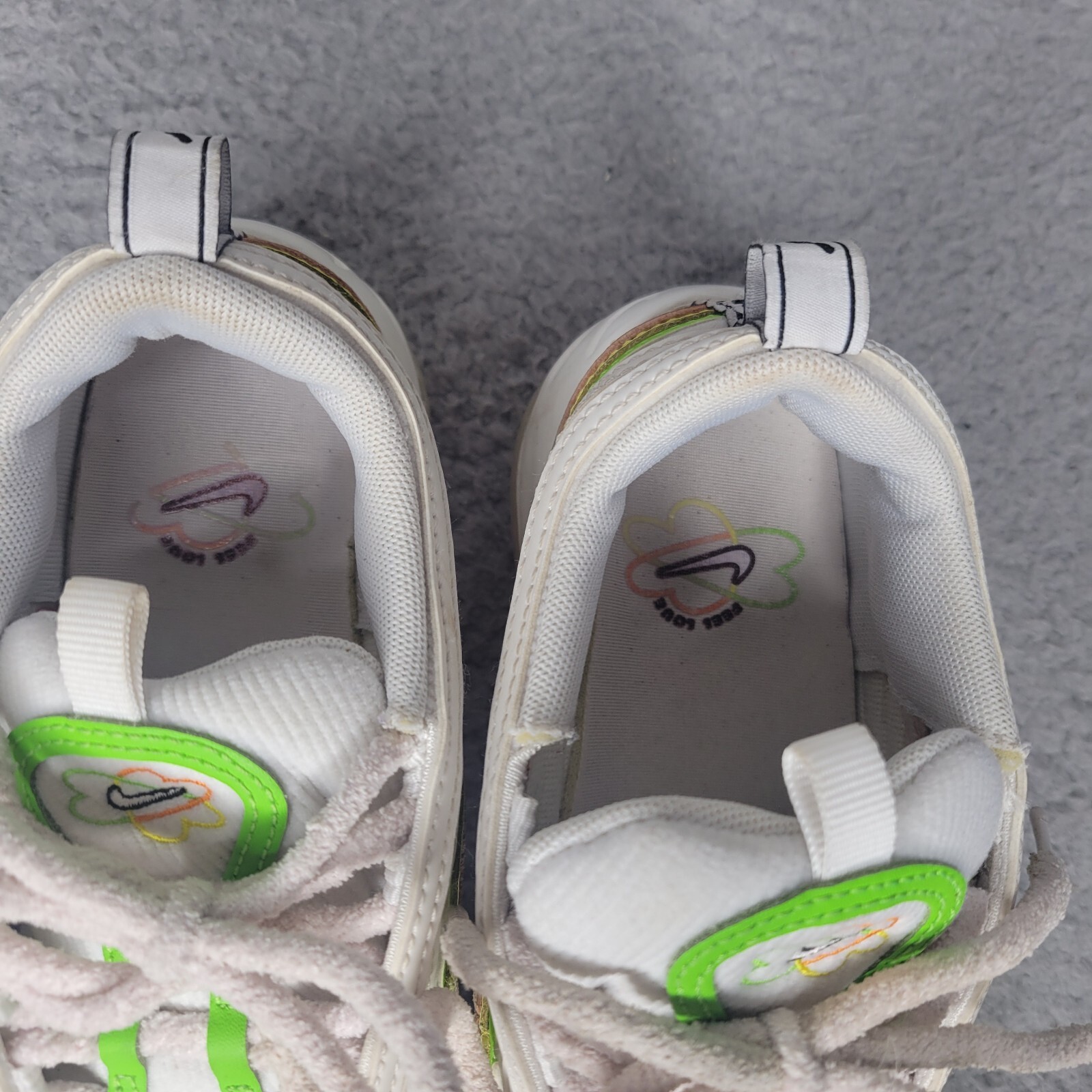 Nike Air Max 97 Feel Love Women’s Size 6.5 White Pink Green Black FD0870-100