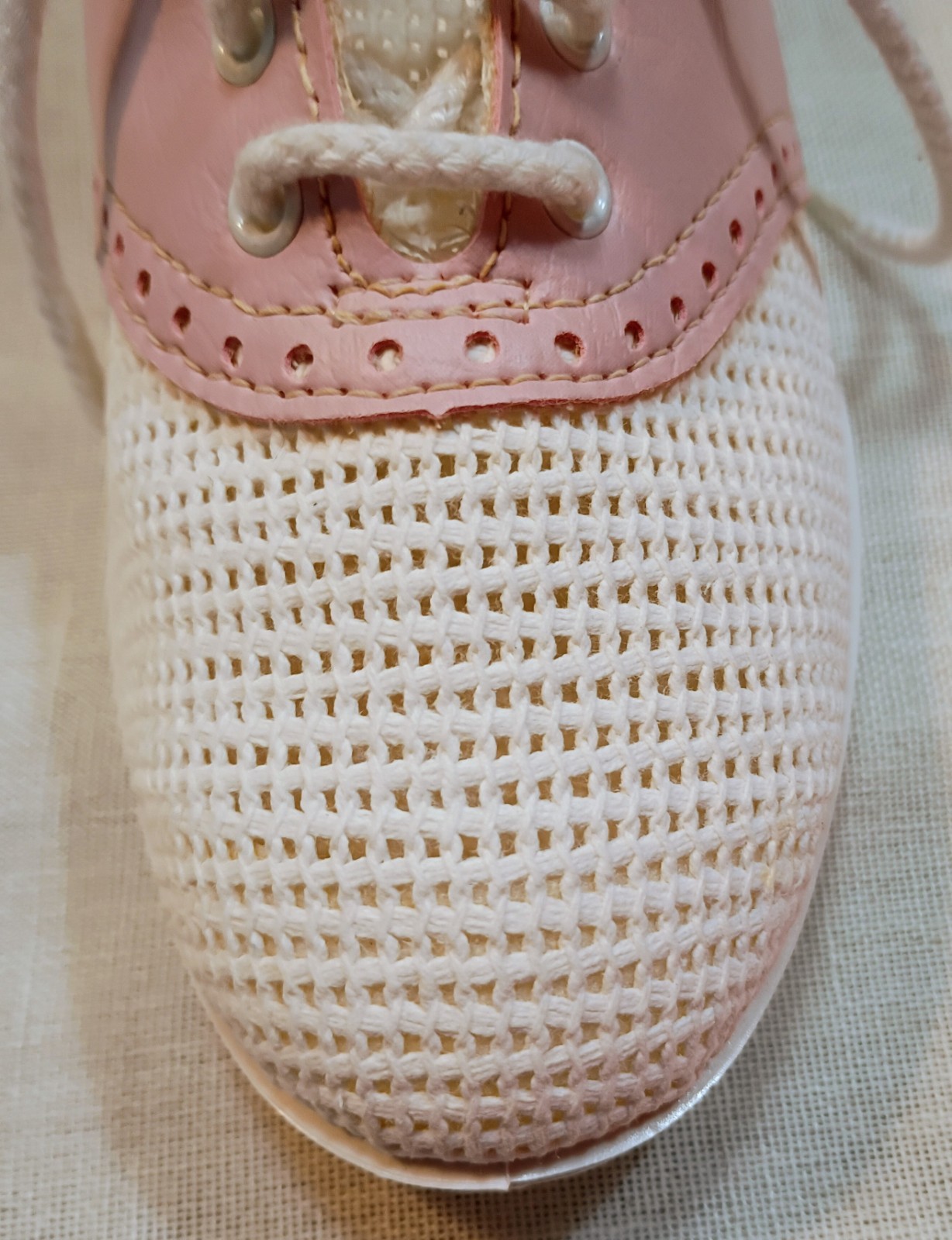 Modern Miss Rare 1930’s -1960’s Sporty Saddle Mesh Flat Shoe Women’s size 8.5