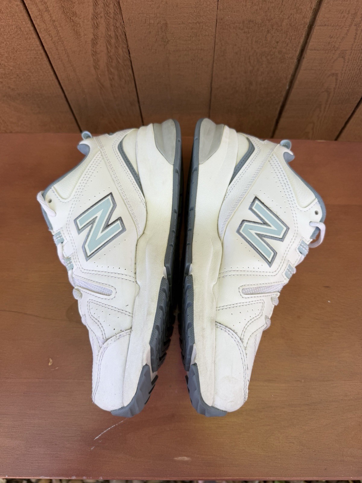 New Balance Women’s 608 V5 Casual Comfort Cross Trainer Shoes White Size 8.5 W