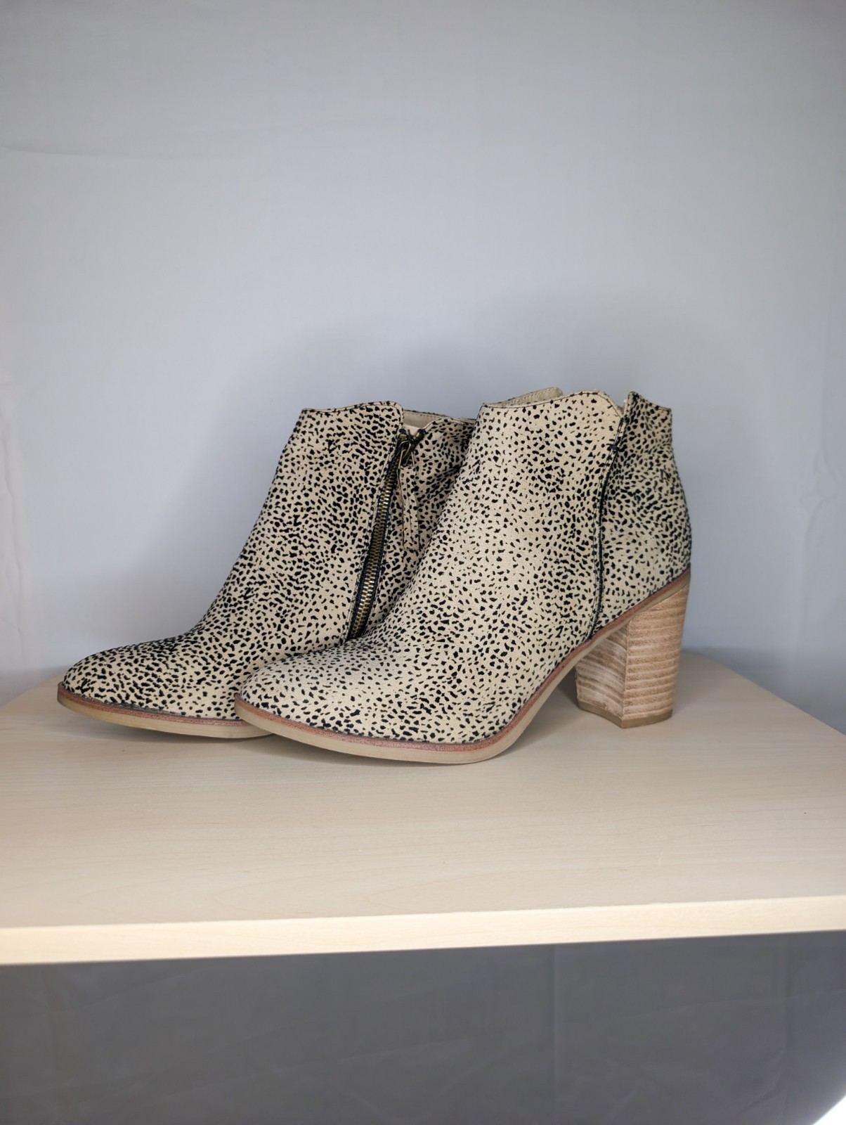 Mia Tracee Leopard Print Heeled Booties Size 9.5 NWT