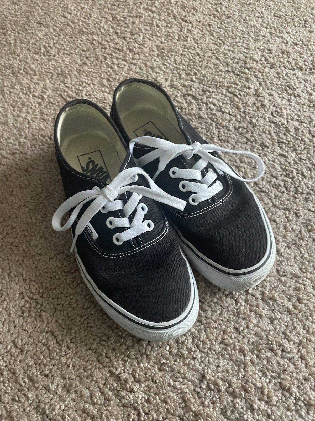 Vans Authentic Sneakers Men’s Size 4.5 or Women’s Size 6