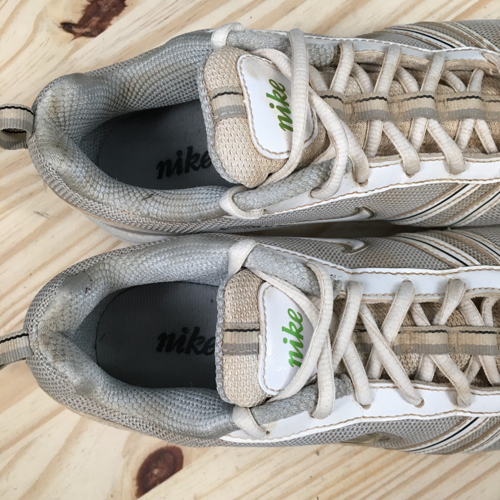 Vintage Nike Shoes Womens 9 Speedlax Lacrosse Cleats White Low Top 334097-013