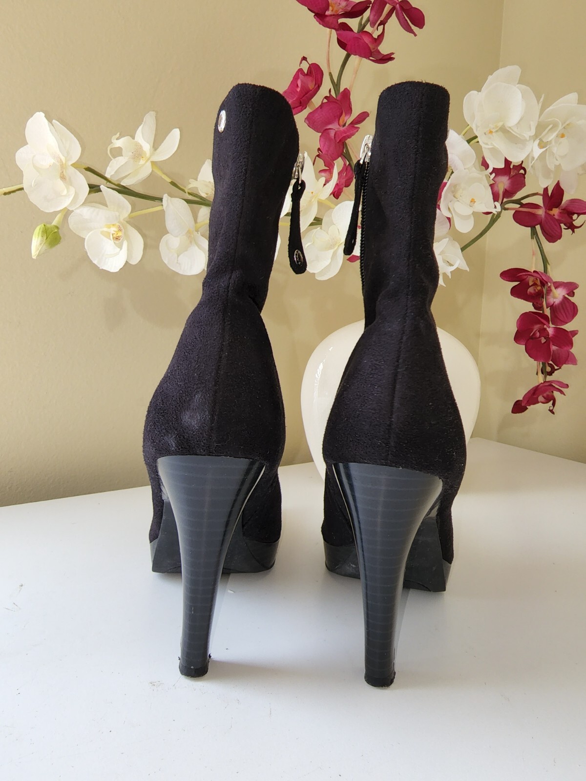 Isaac Mizrahi Brea Black Faux Suede Mid Calf Platform High Heel Boots Sz. 7