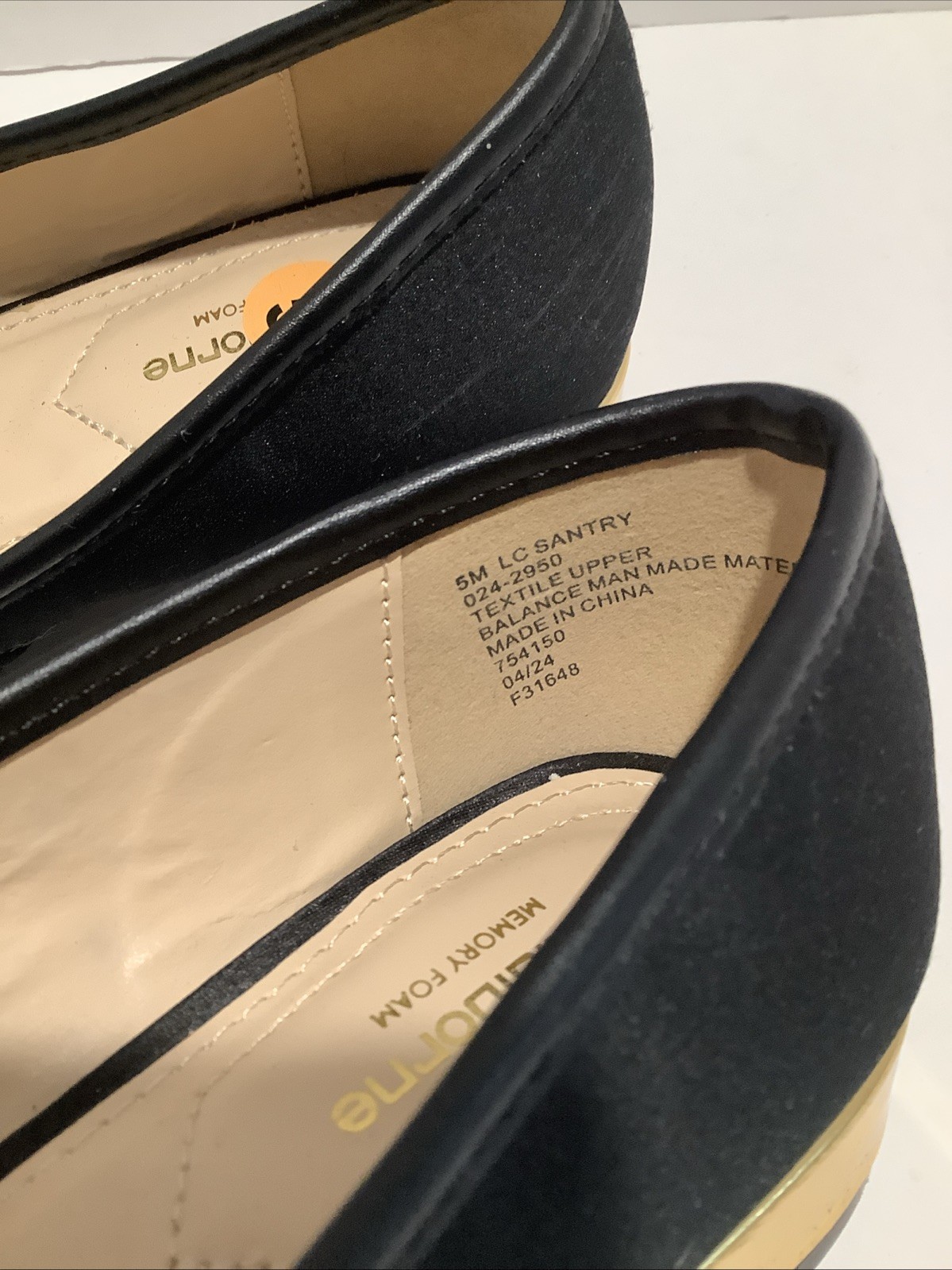 Liz Claiborne Santry Womens Sz. 5M Pointed Toe Textile Mary Jane Low Heel, Exc