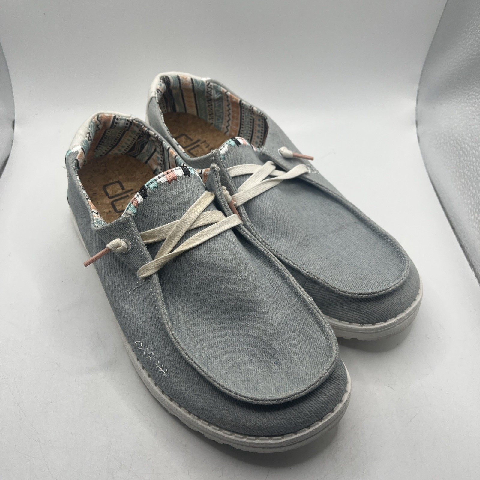 Hey Dude Wendy Boho Light Denim Slip On Shoes Loafers Women’s Size 10