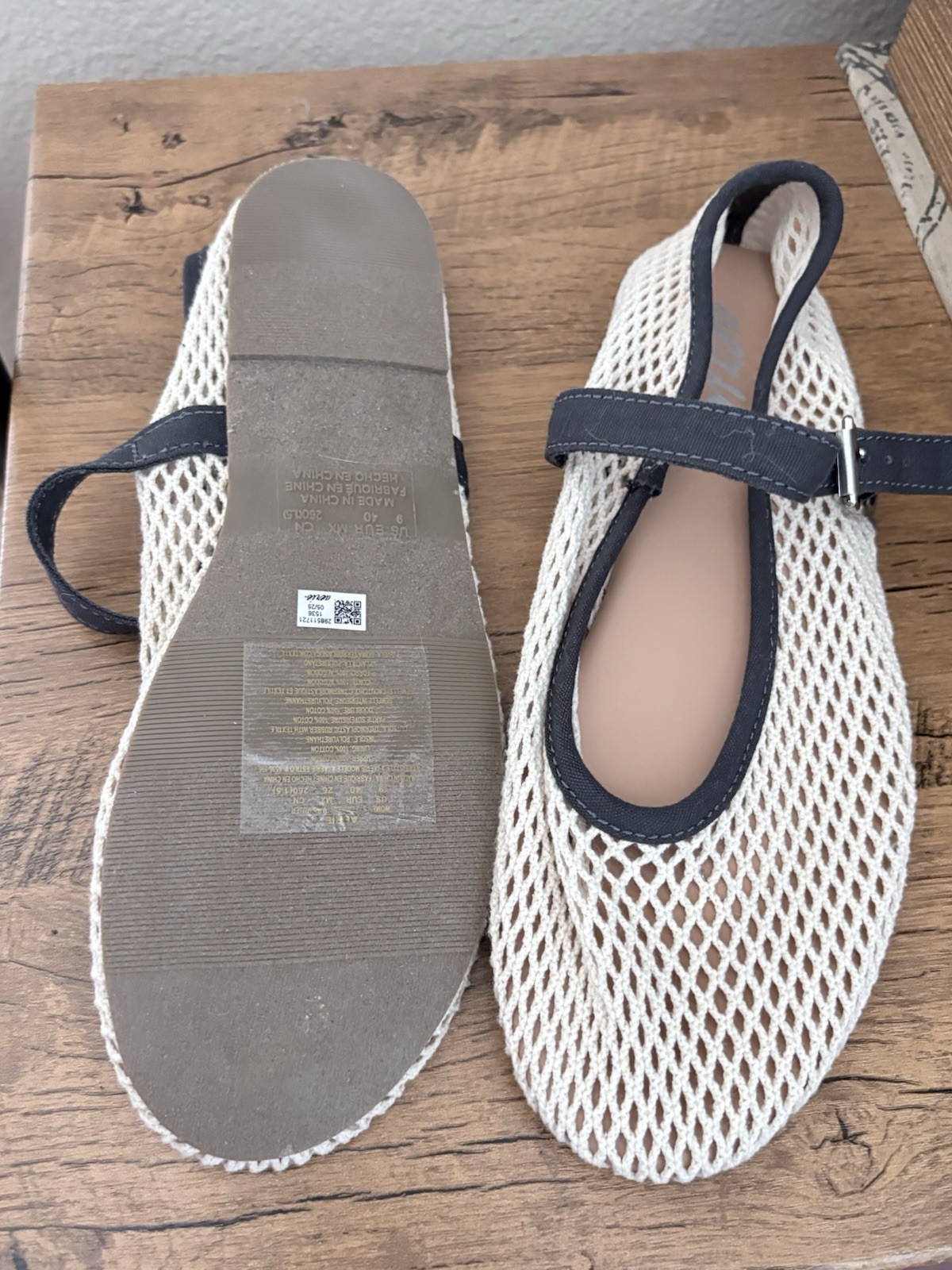 Aerie Crochet Ballet Flats 99% Cotton, 1% Metallic