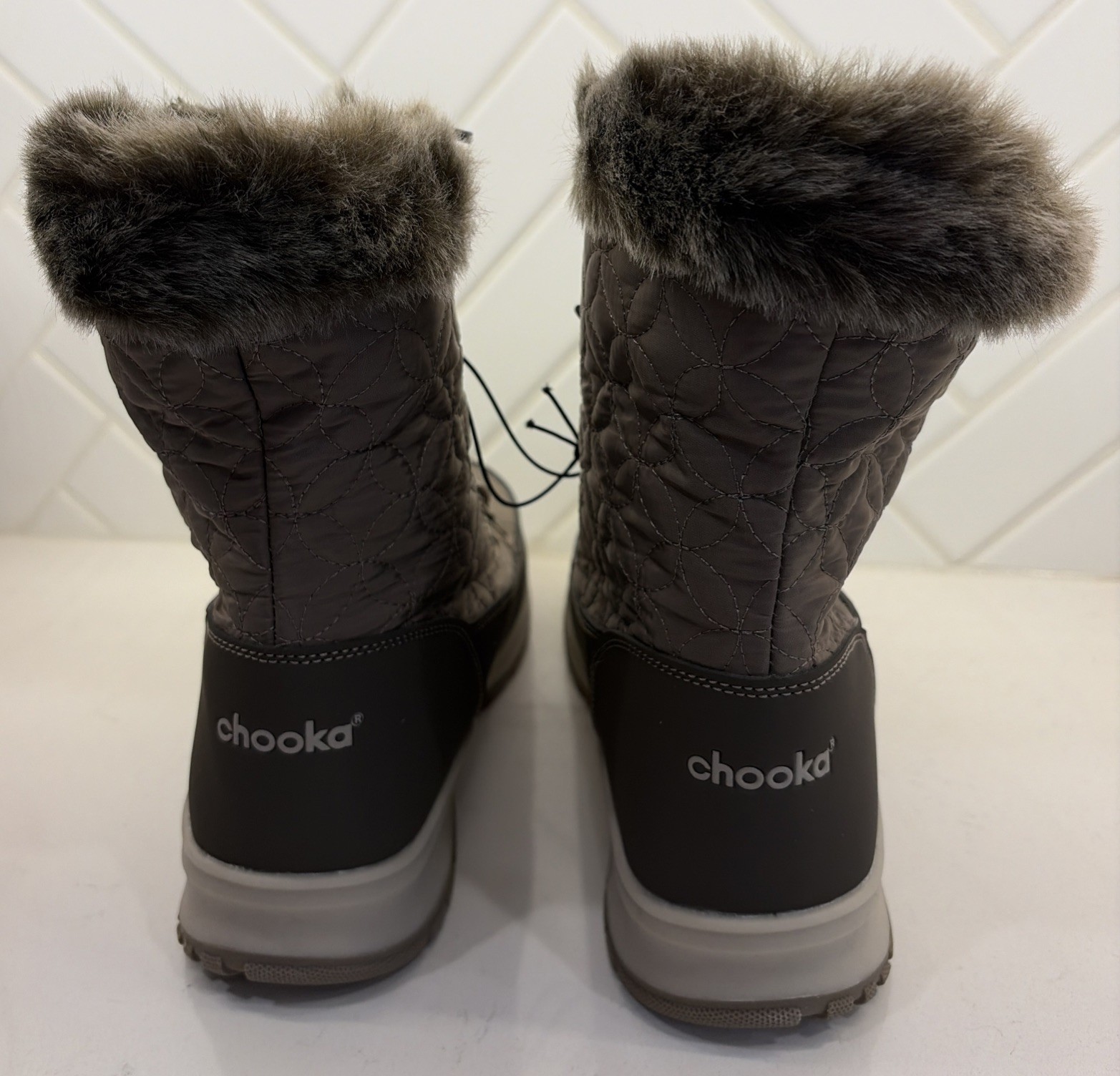 CHOOKA Winter Boots Size 8 Belltown Mid Faux Fur Insulated Waterproof Womens NEW