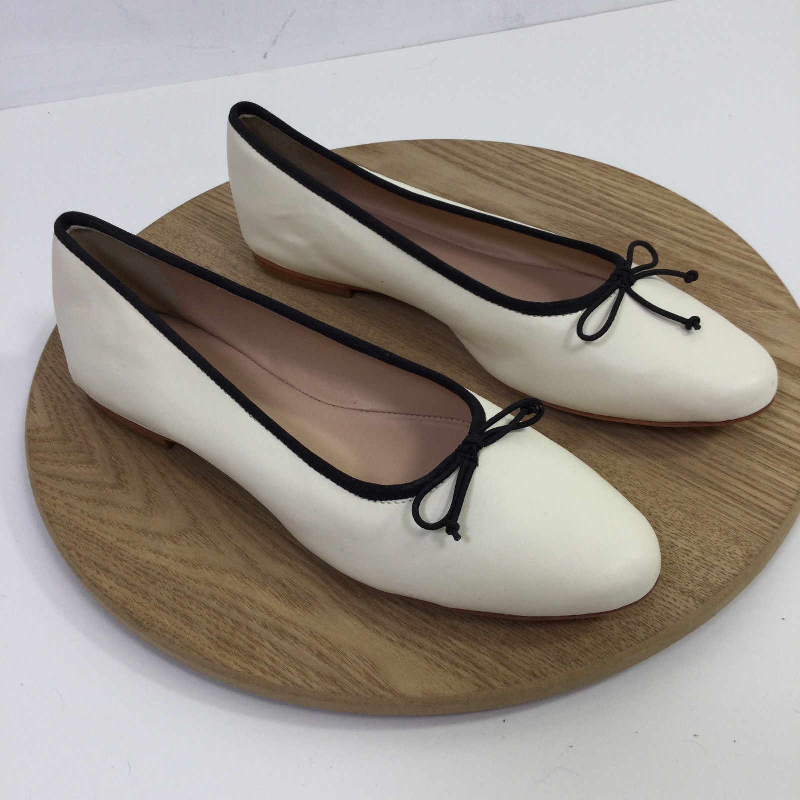 Maeve by Anthropologie Womens The Sabina Ballet Flats Leather Cream Size 9