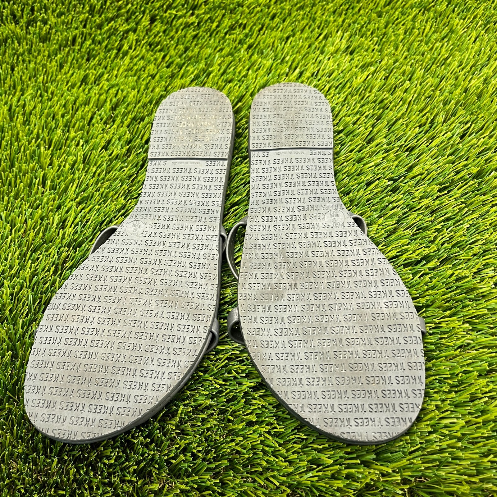 Tkees Gemma Womens Size 9 Gray Beach Walking Outdoor Flip Flops Slide Sandals
