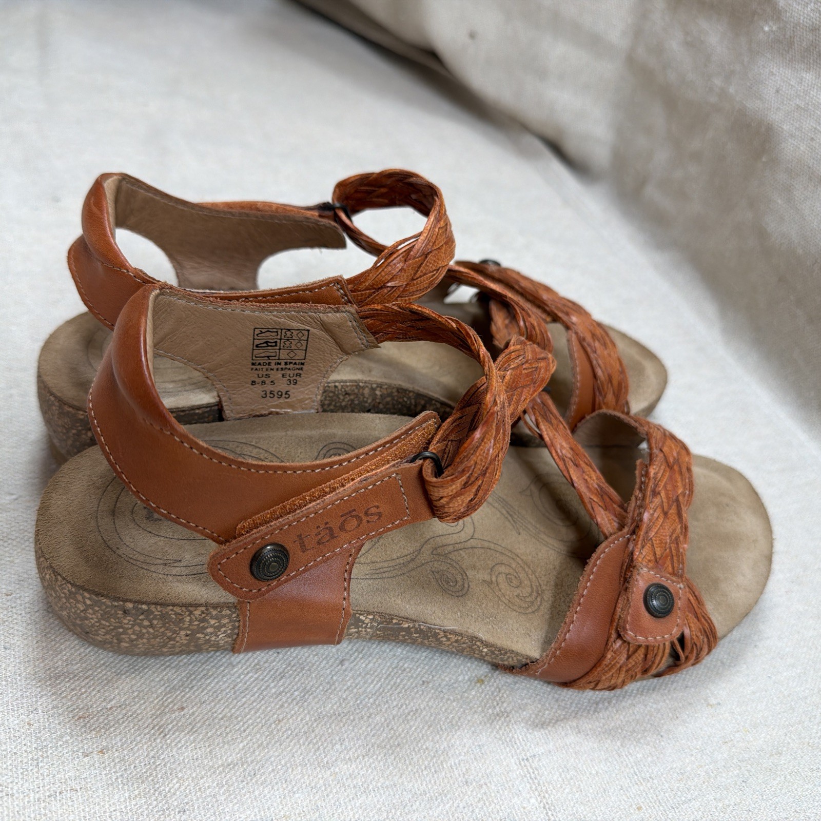 Taos Trulie Burnt Orange Woven Leather Braid Wedge Sandals Womens US 8-8.5 EU 39
